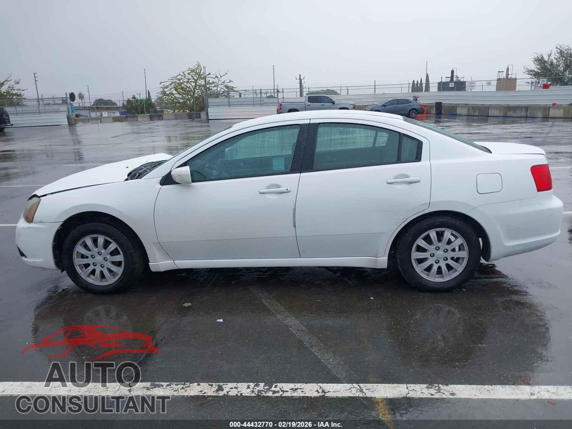 MITSUBISHI GALANT 2011 - 4A32B2FF7BE018802