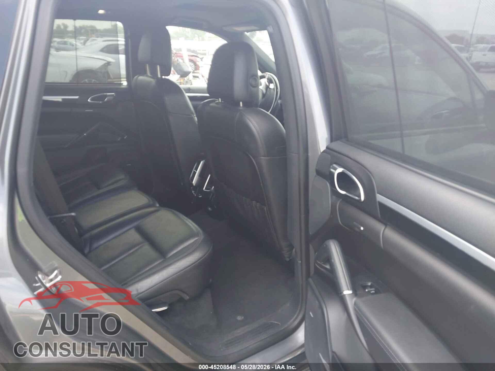 PORSCHE CAYENNE 2013 - WP1AA2A24DLA12474