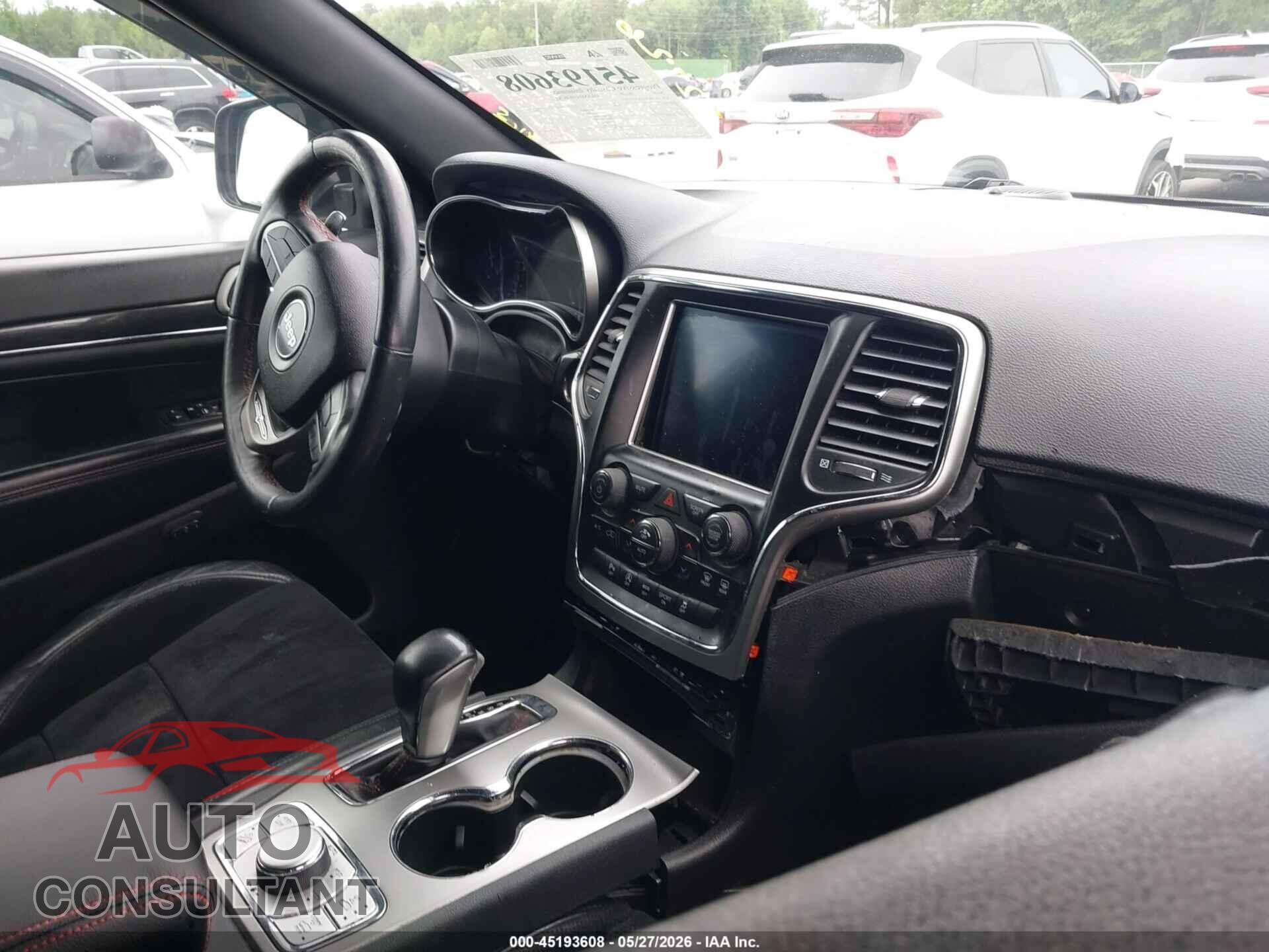JEEP GRAND CHEROKEE 2018 - 1C4RJFLG8JC333868