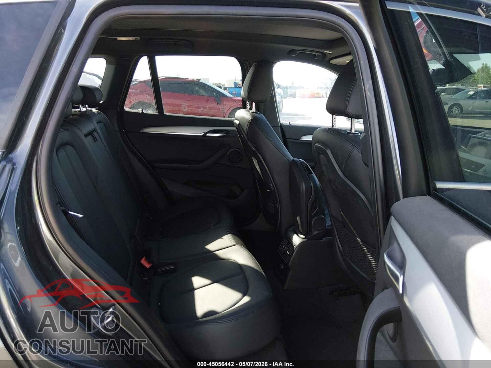 BMW X1 2017 - WBXHT3C35H5F73045
