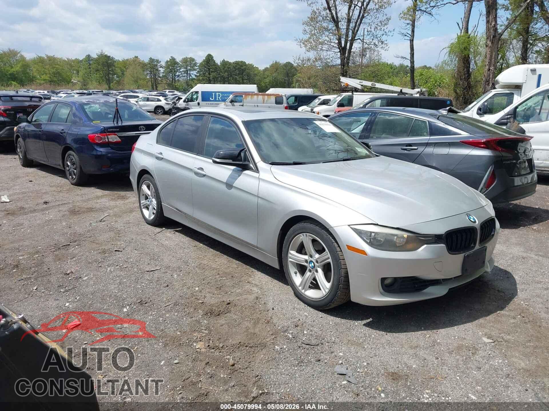 BMW 320I 2013 - WBA3B1C54DK130049