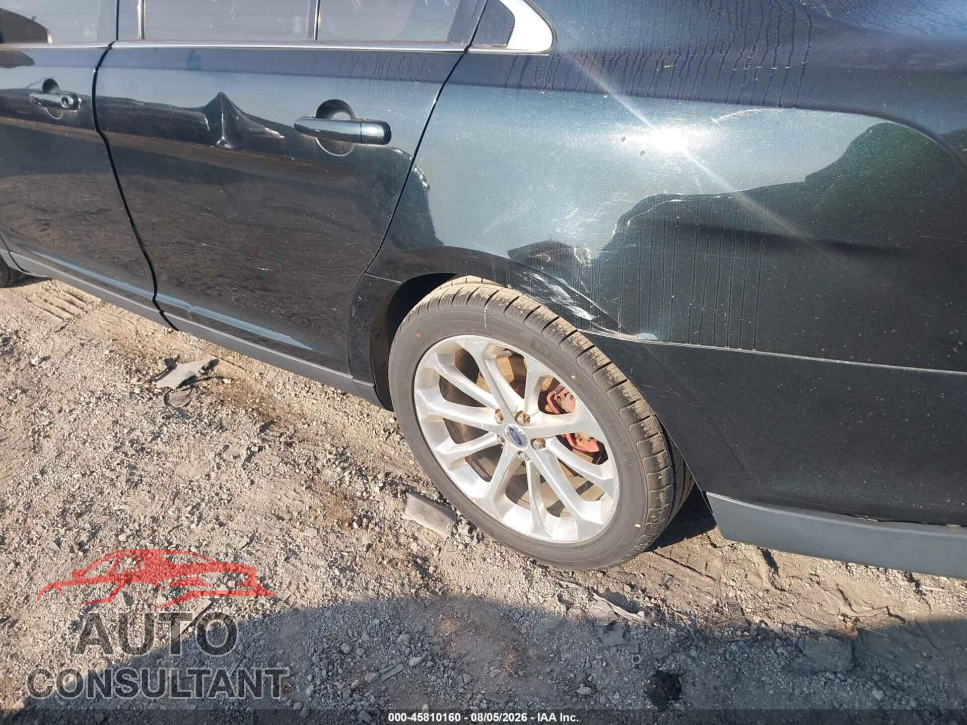 FORD TAURUS 2014 - 1FAHP2E82EG104423