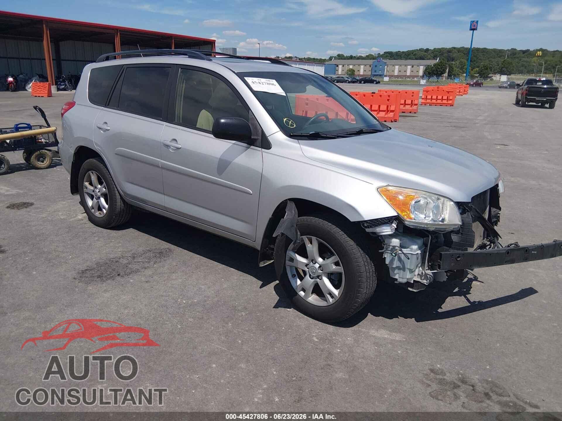 TOYOTA RAV4 2012 - JTMBF4DV4CD044455