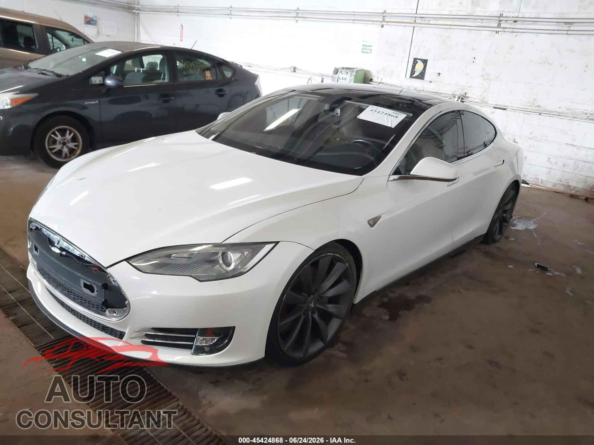 TESLA MODEL S 2012 - 5YJSA1CPXCFP01820