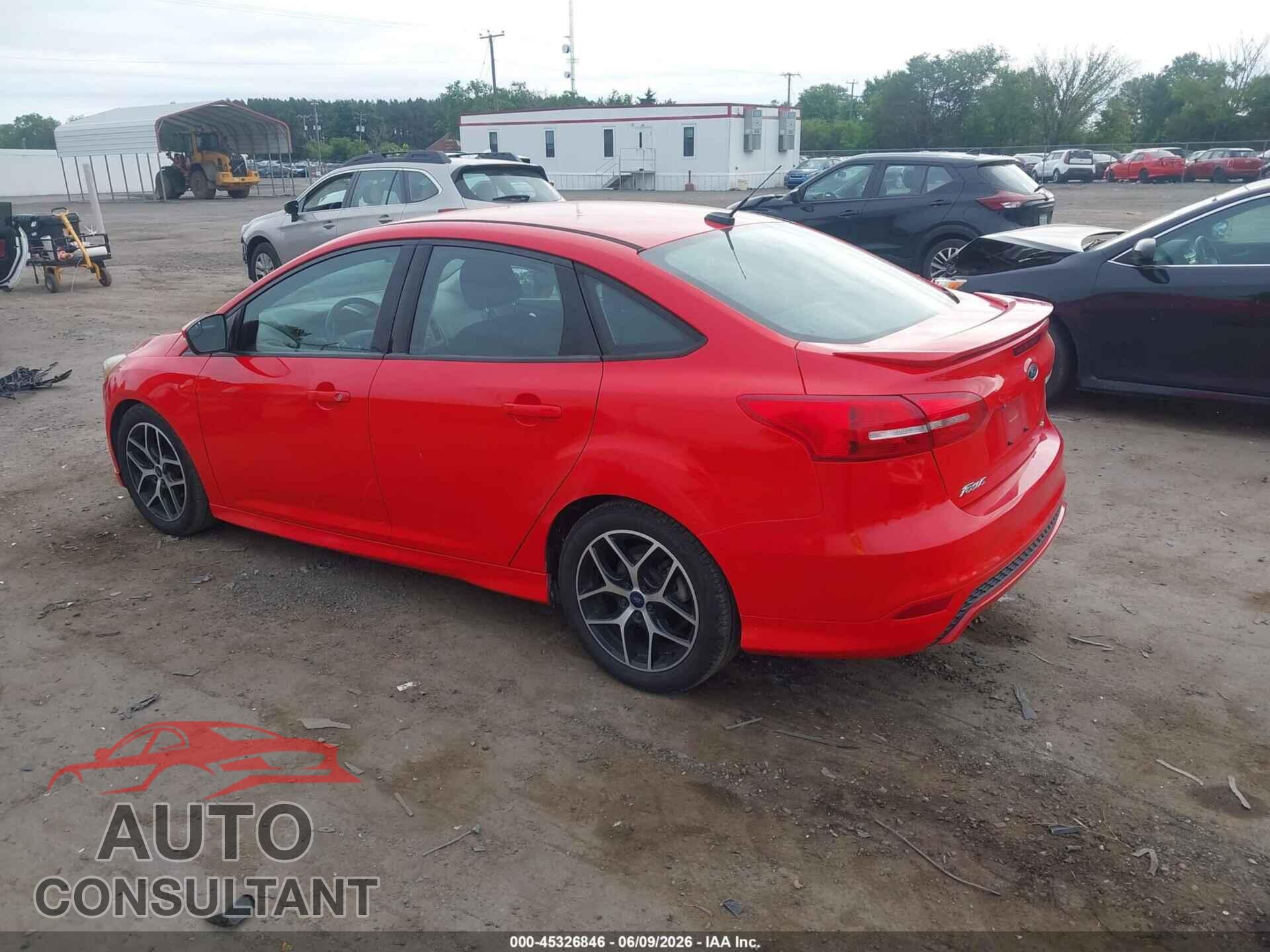 FORD FOCUS 2016 - 1FADP3F27GL268307