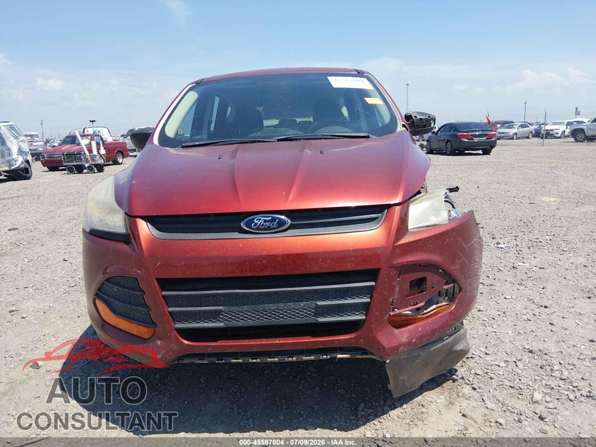 FORD ESCAPE 2015 - 1FMCU0F71FUB39797