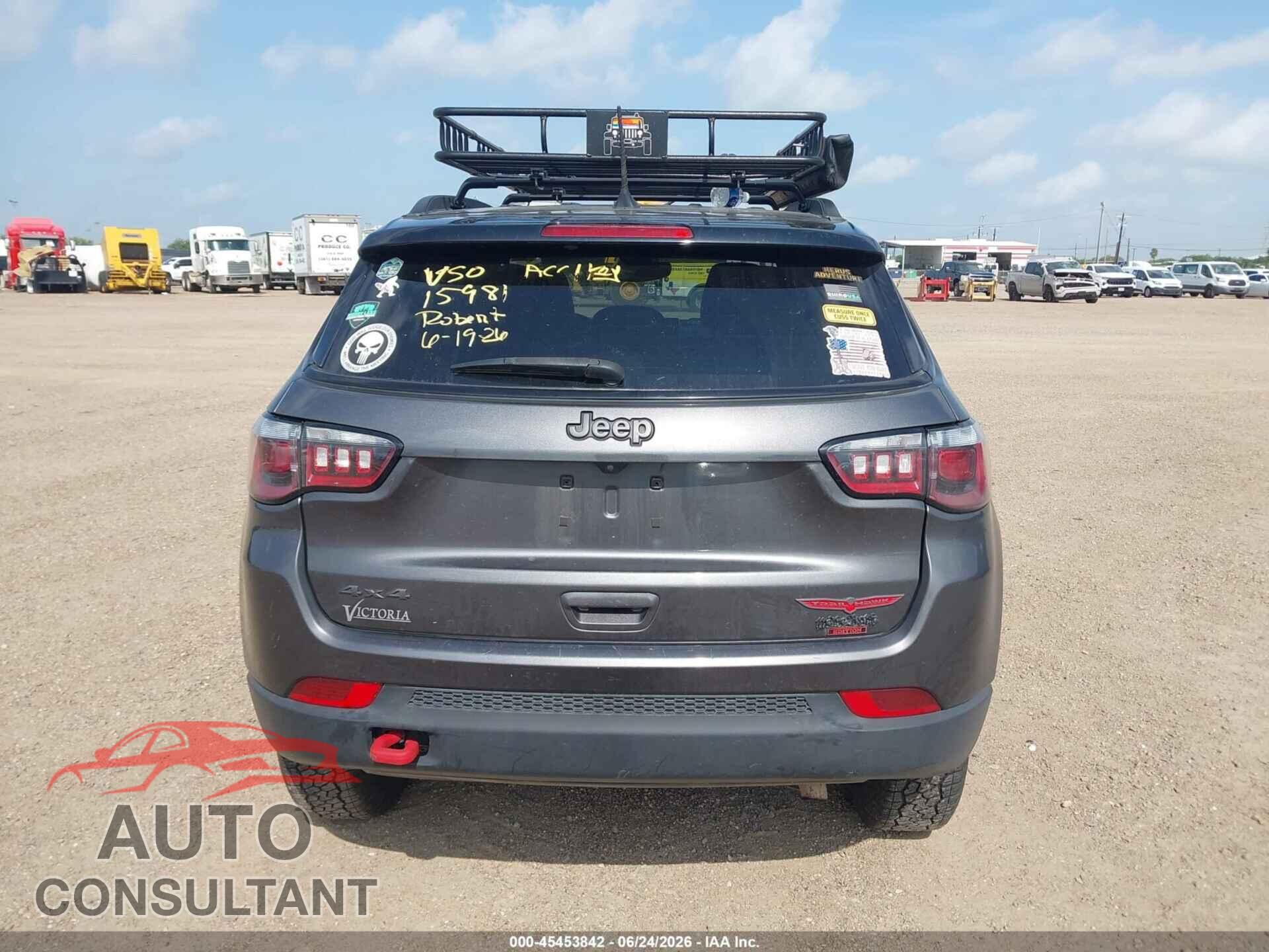 JEEP COMPASS 2022 - 3C4NJDDB9NT208975