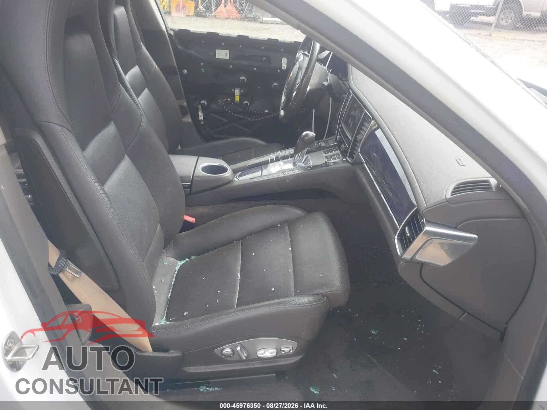 PORSCHE PANAMERA 2016 - WP0AA2A75GL000948