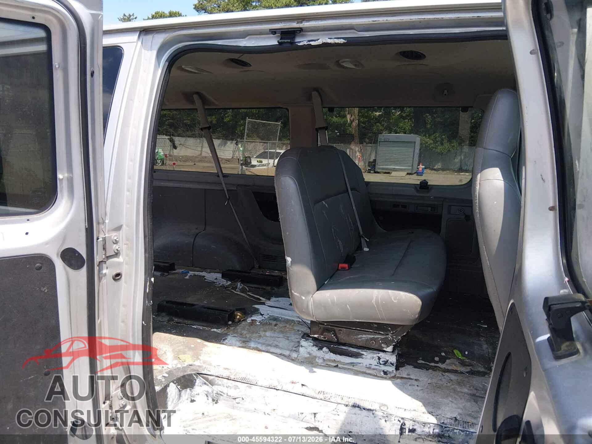 FORD E-350 SUPER DUTY 2012 - 1FBNE3BL0CDA68963