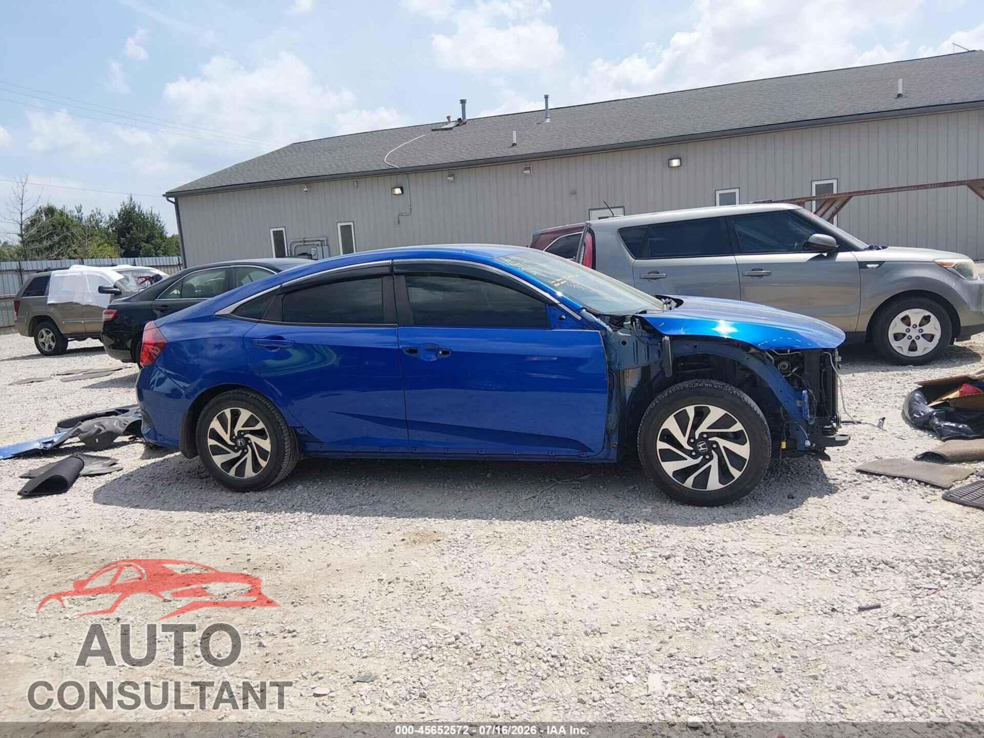 HONDA CIVIC 2017 - 2HGFC2E57HH568305