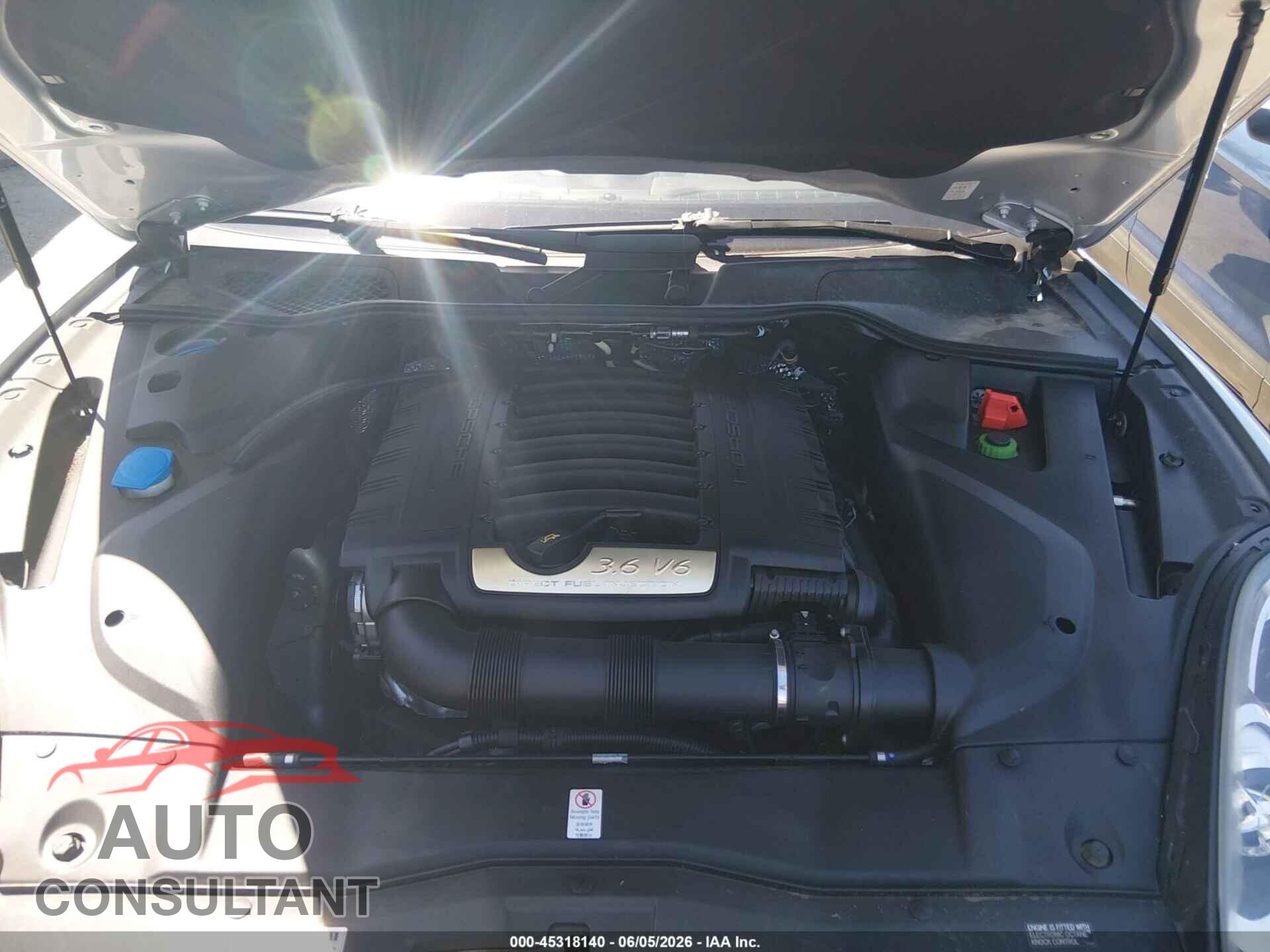 PORSCHE CAYENNE 2016 - WP1AA2A25GLA04887