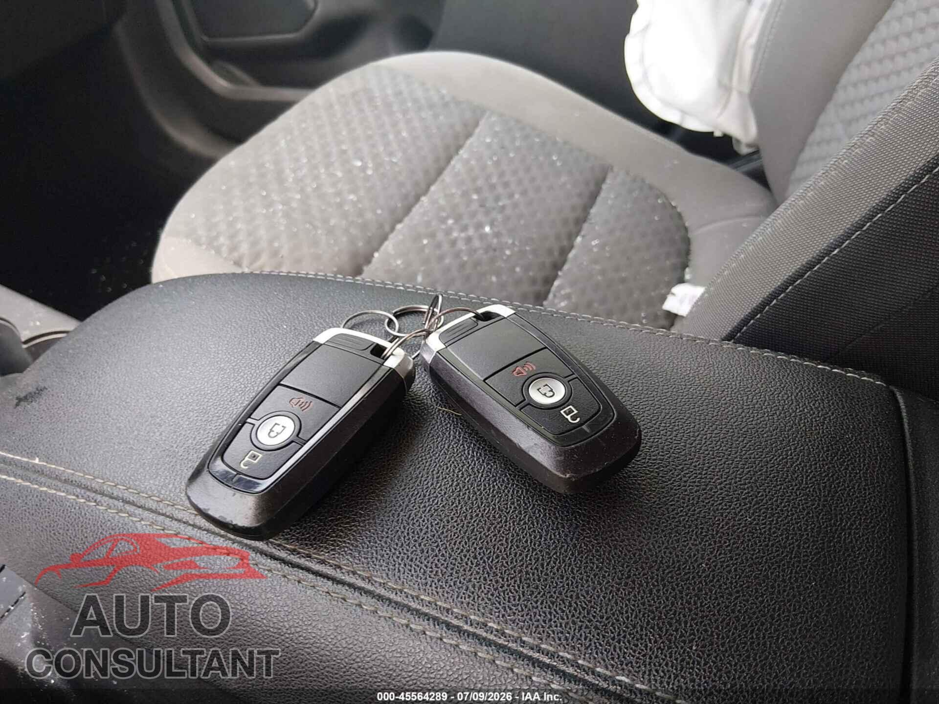 FORD ESCAPE 2020 - 1FMCU0G64LUA52770