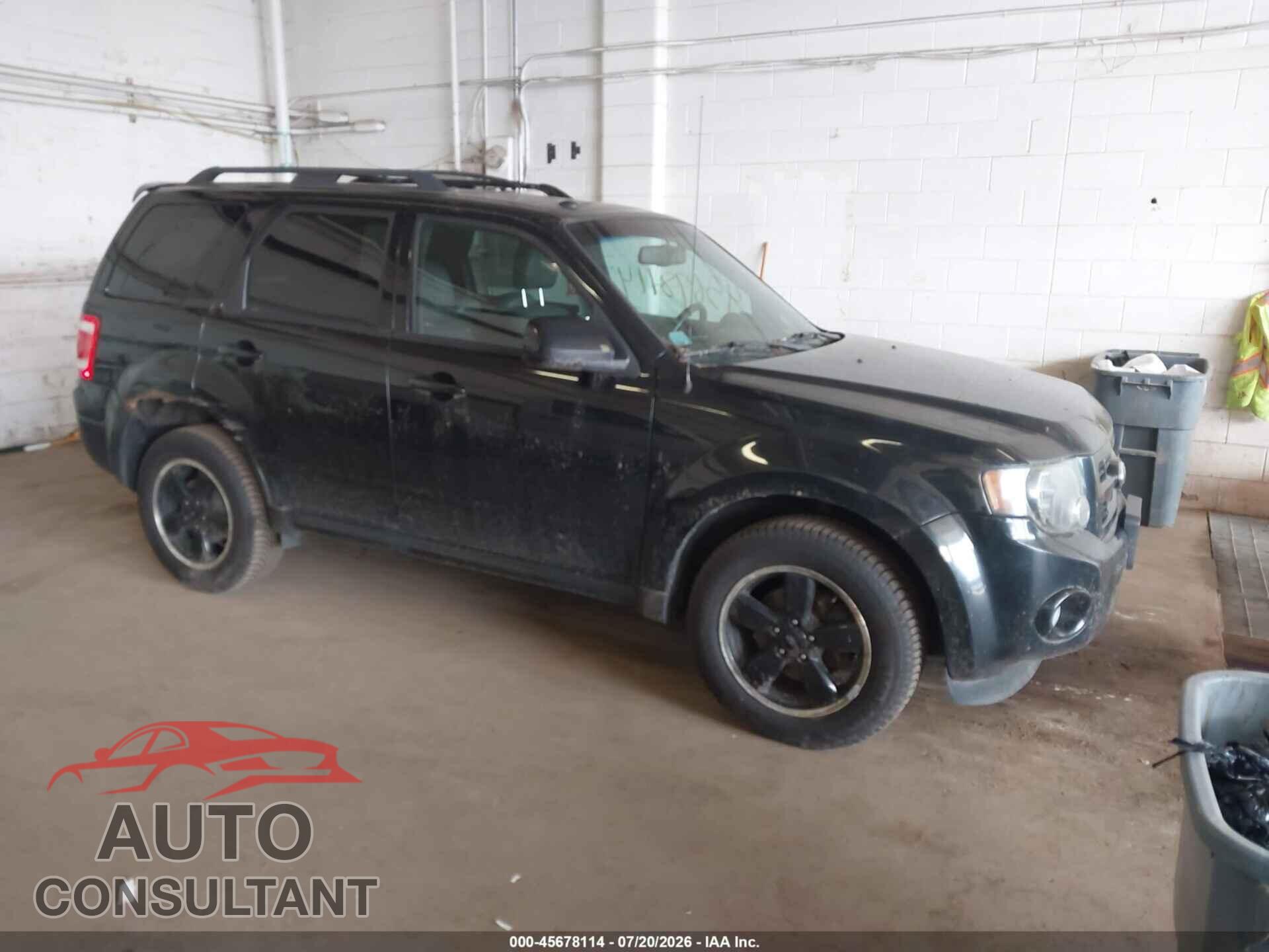 FORD ESCAPE 2011 - 1FMCU9D77BKB38697