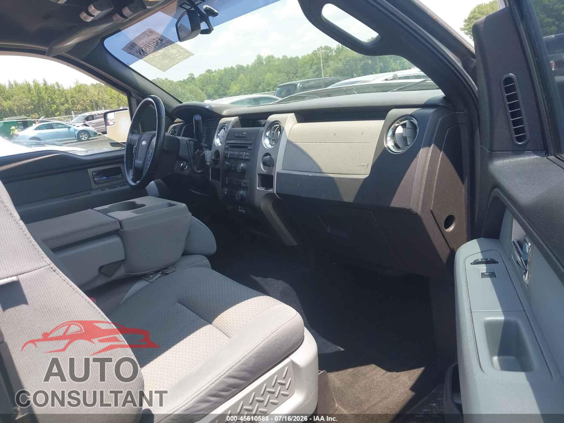 FORD F-150 2011 - 1FTFX1CT0BFA56733