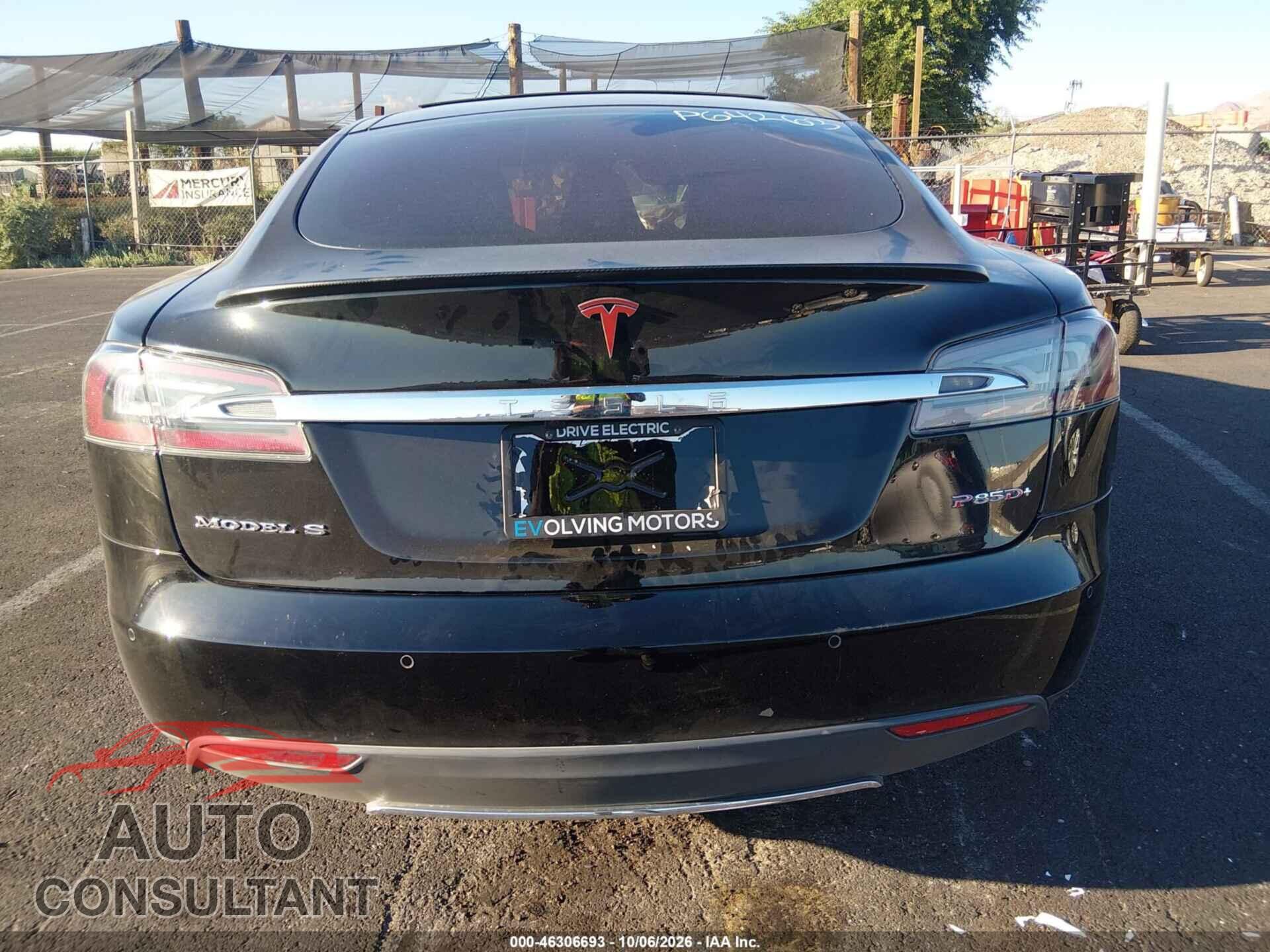 TESLA MODEL S 2014 - 5YJSA1H20EFP64263
