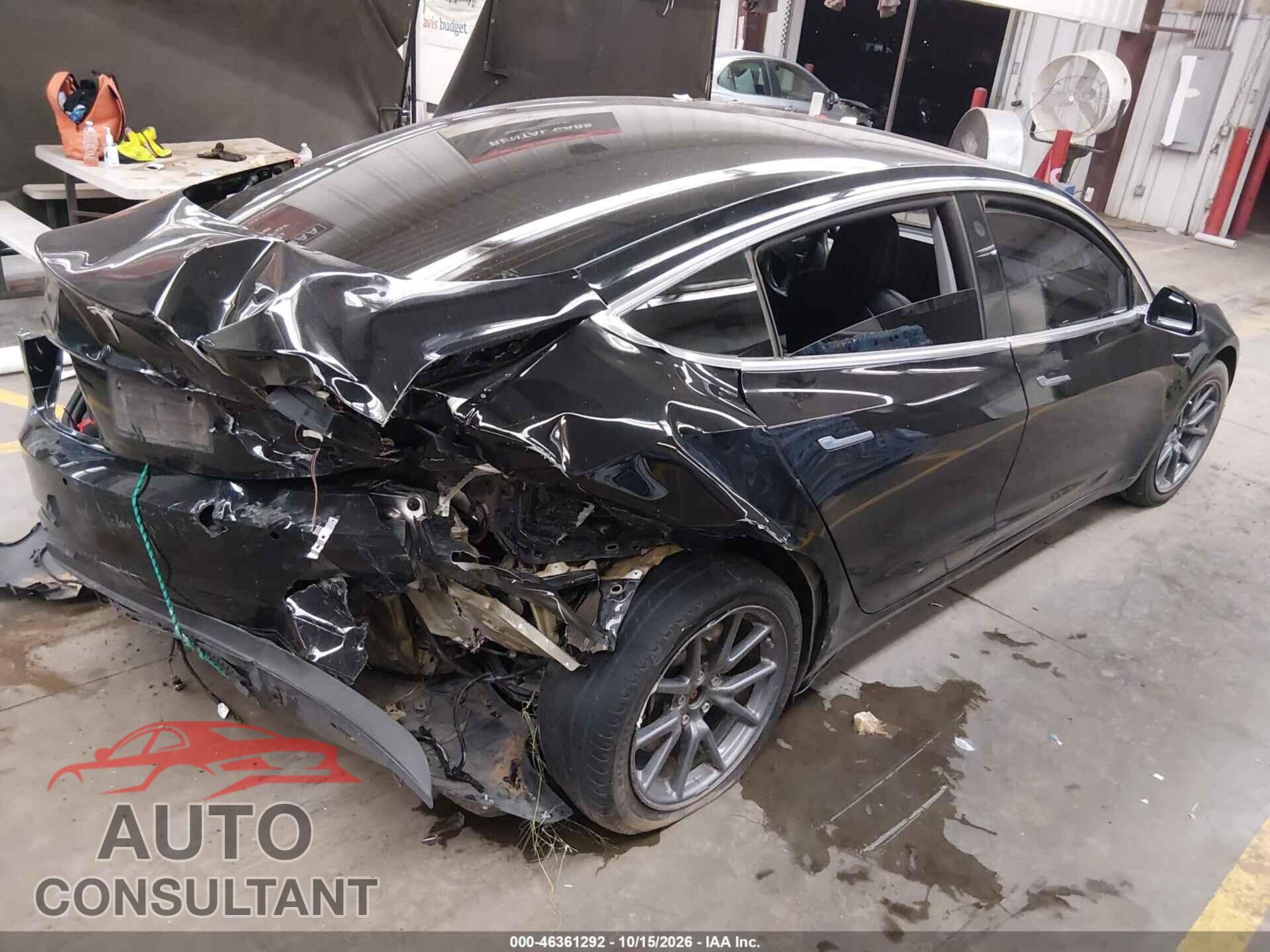 TESLA MODEL 3 2019 - 5YJ3E1EB5KF388376