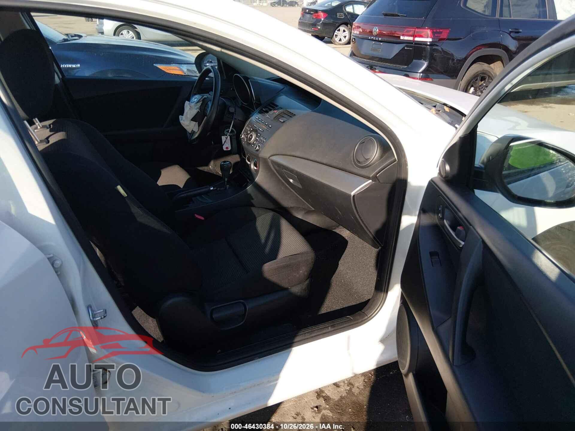 MAZDA MAZDA3 2012 - JM1BL1V76C1697734