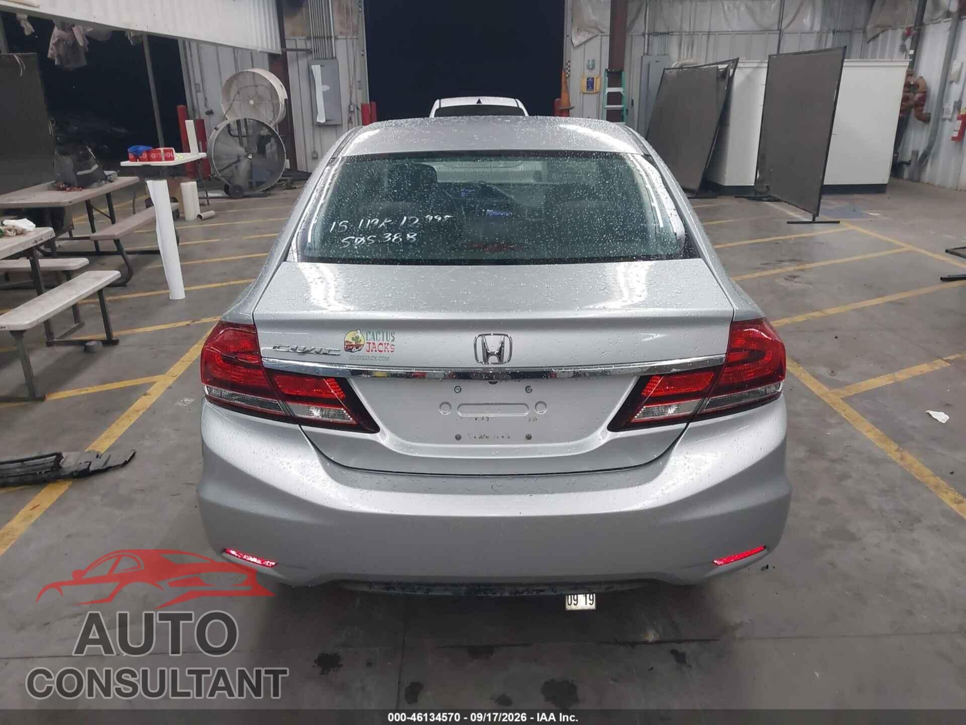 HONDA CIVIC 2015 - 2HGFB2F76FH550538