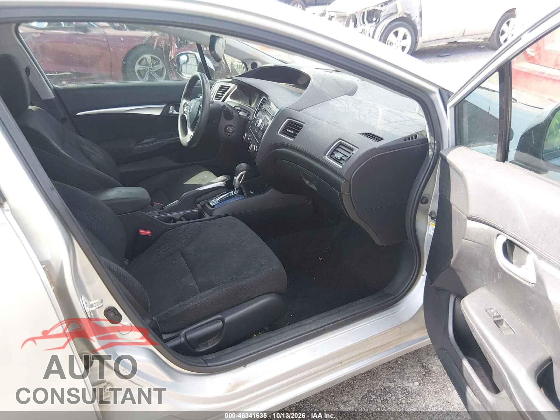 HONDA CIVIC 2013 - 2HGFB2F82DH557573