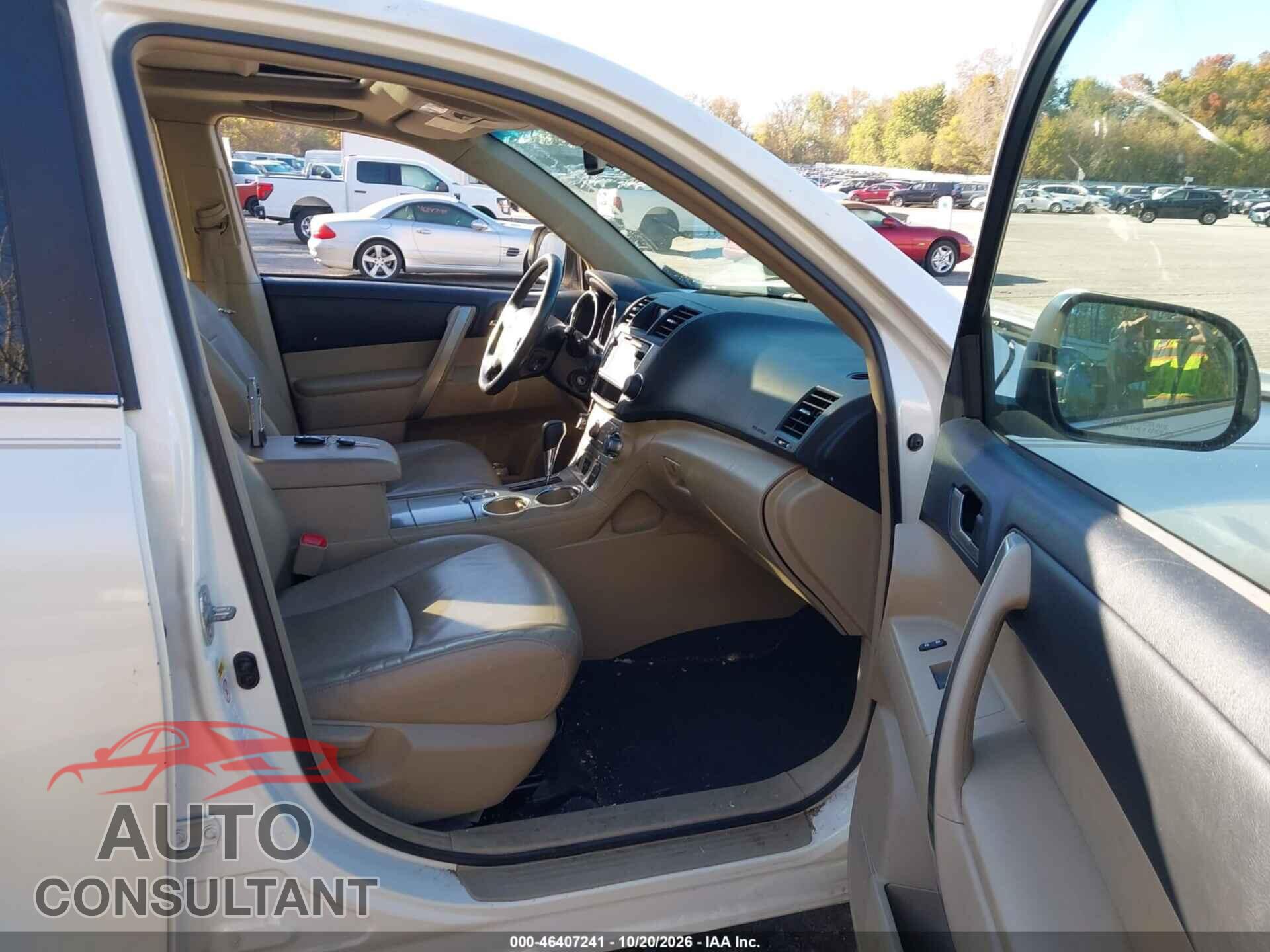 TOYOTA HIGHLANDER 2013 - 5TDZK3EH8DS104885