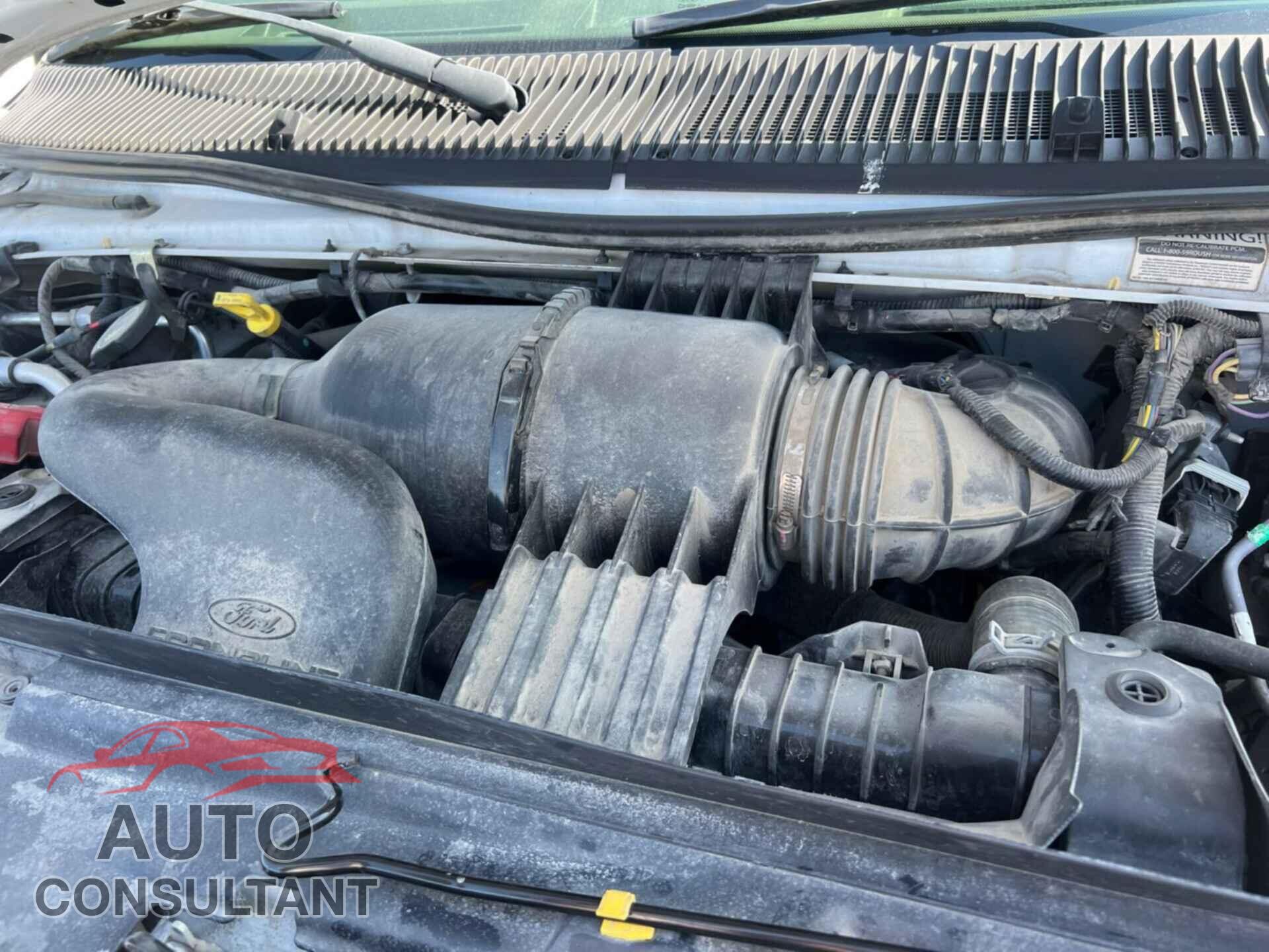 FORD ECONOLINE 2018 - 1FDXE4FS8JDC24932