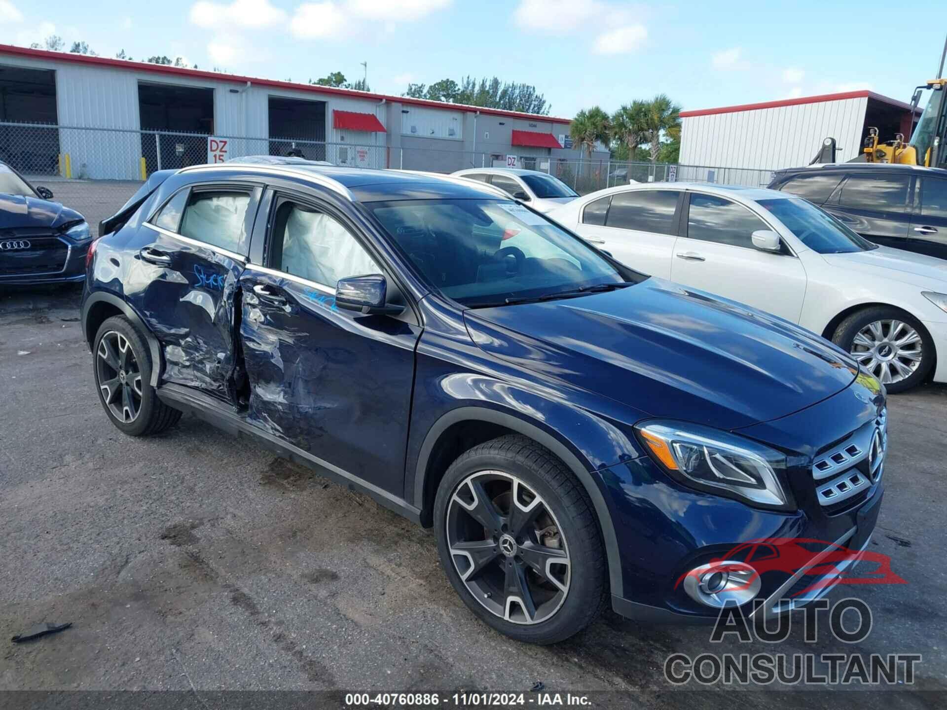 MERCEDES-BENZ GLA 250 2018 - WDCTG4EB2JJ466321