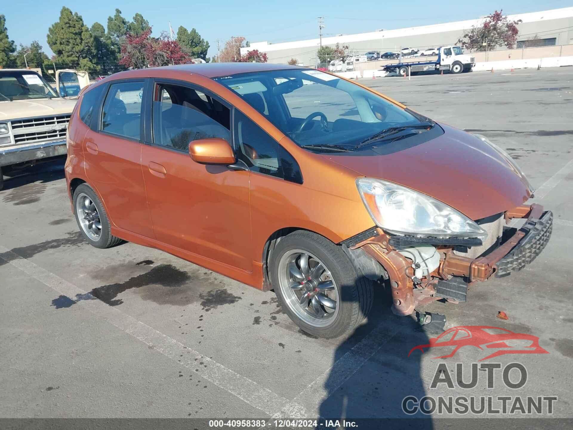 HONDA FIT 2009 - JHMGE886X9S017802