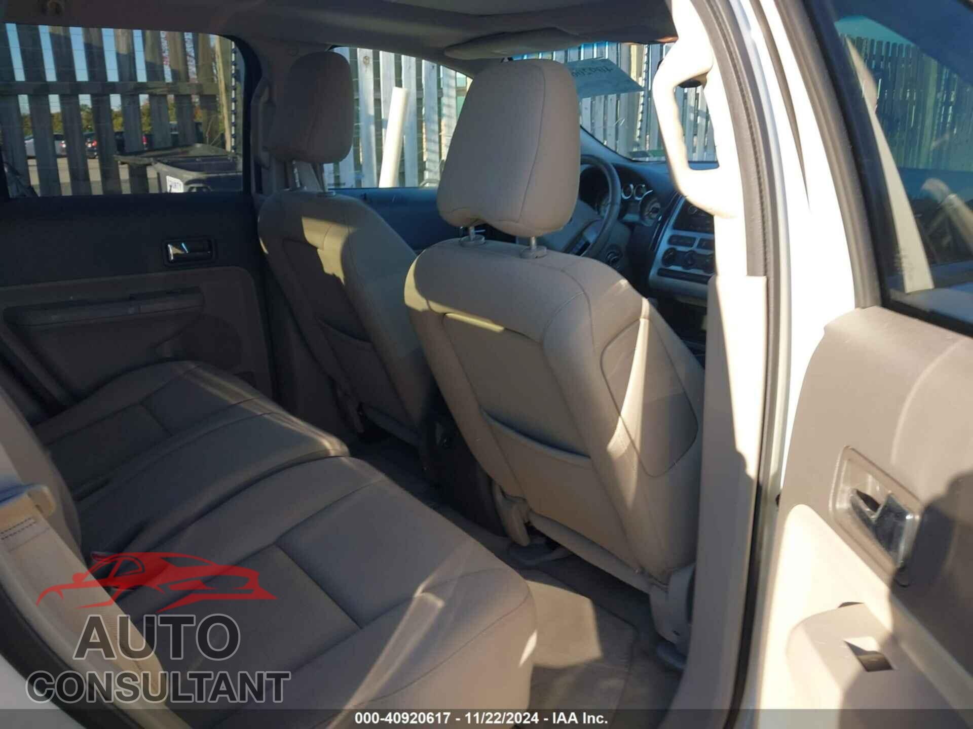 FORD EDGE 2010 - 2FMDK3JC0ABA45697