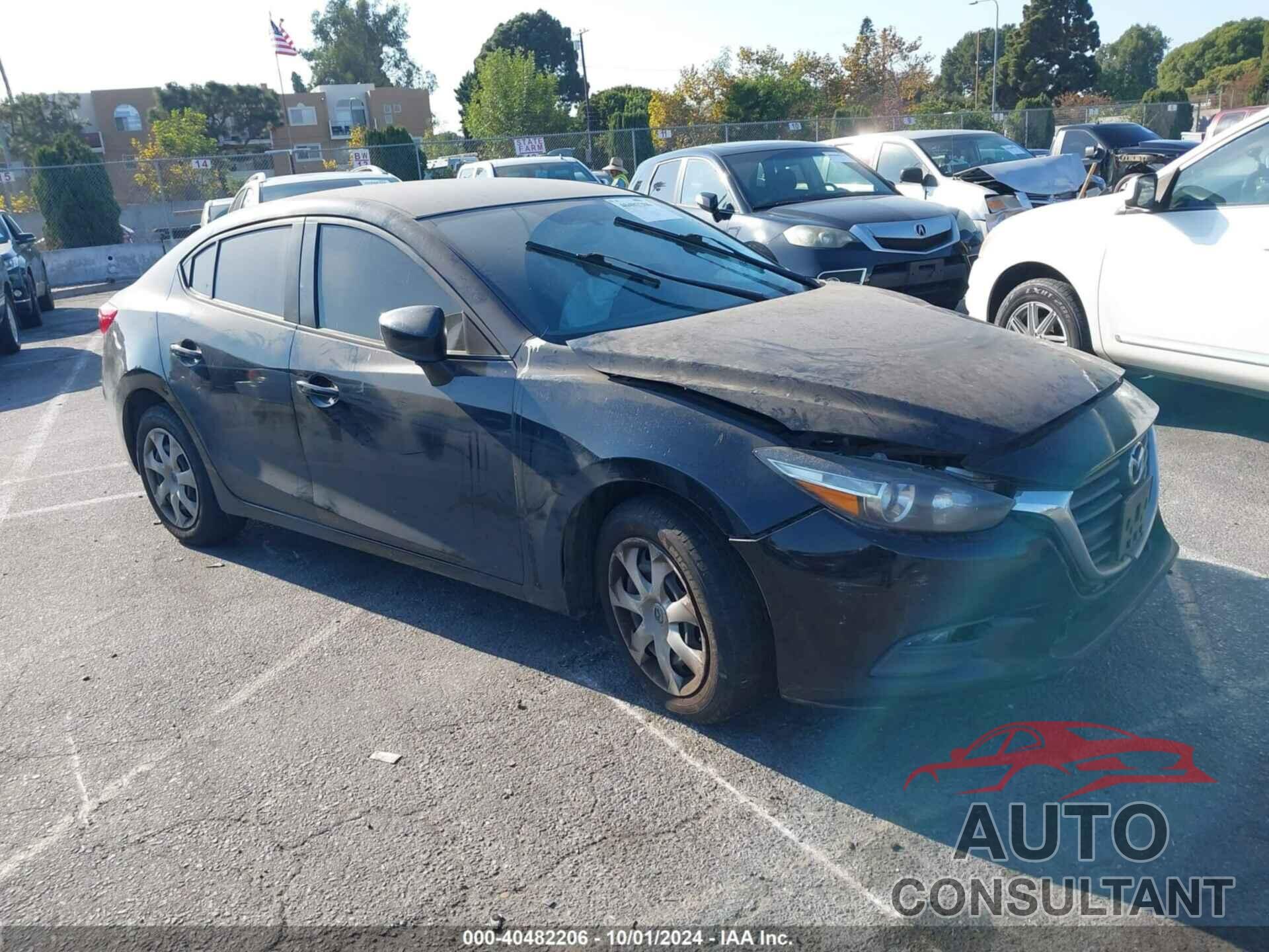 MAZDA MAZDA3 2017 - 3MZBN1U7XHM119560
