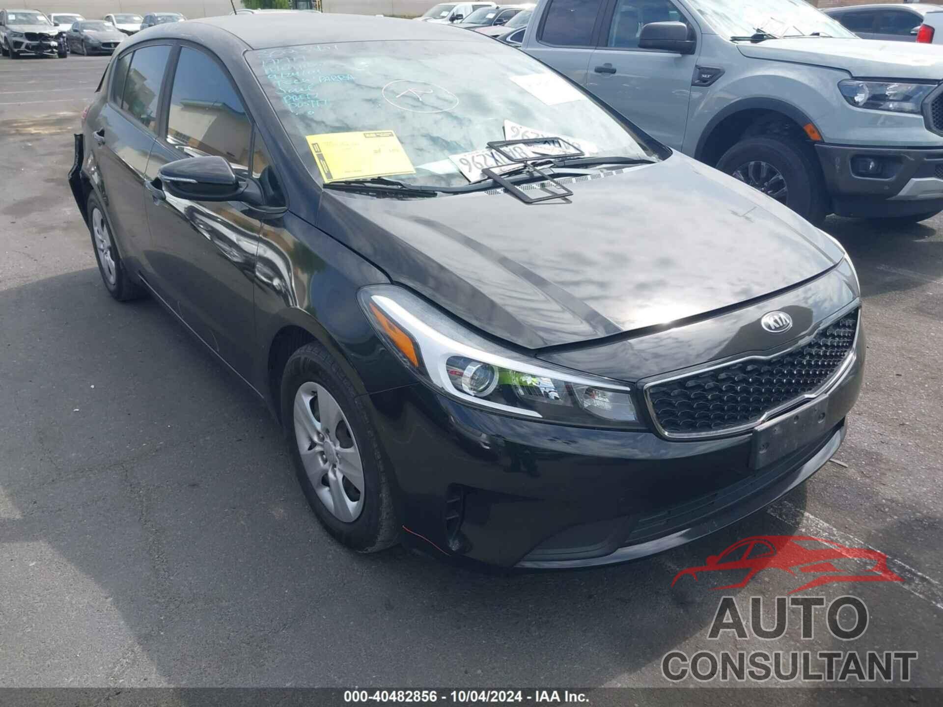 KIA FORTE 2017 - KNAFK5A81H5705424