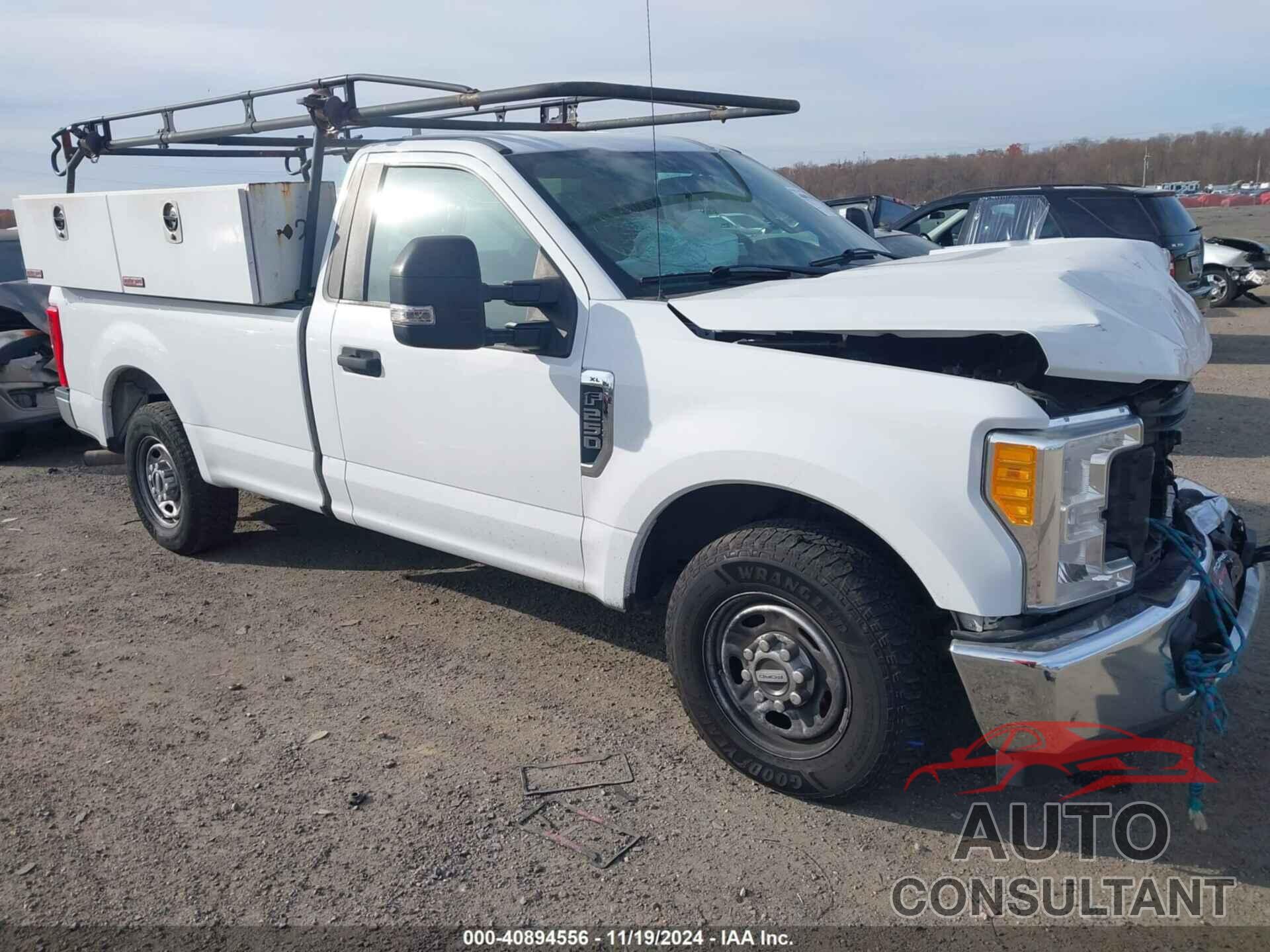 FORD F-250 2017 - 1FTBF2A69HEF07628