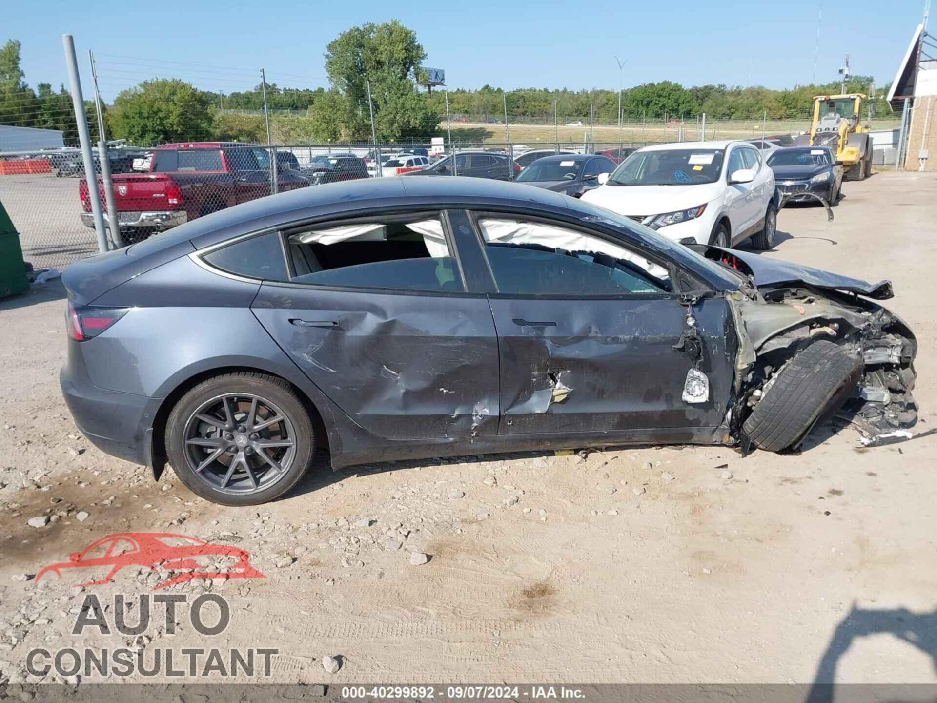 TESLA MODEL 3 2021 - 5YJ3E1EA3MF978246