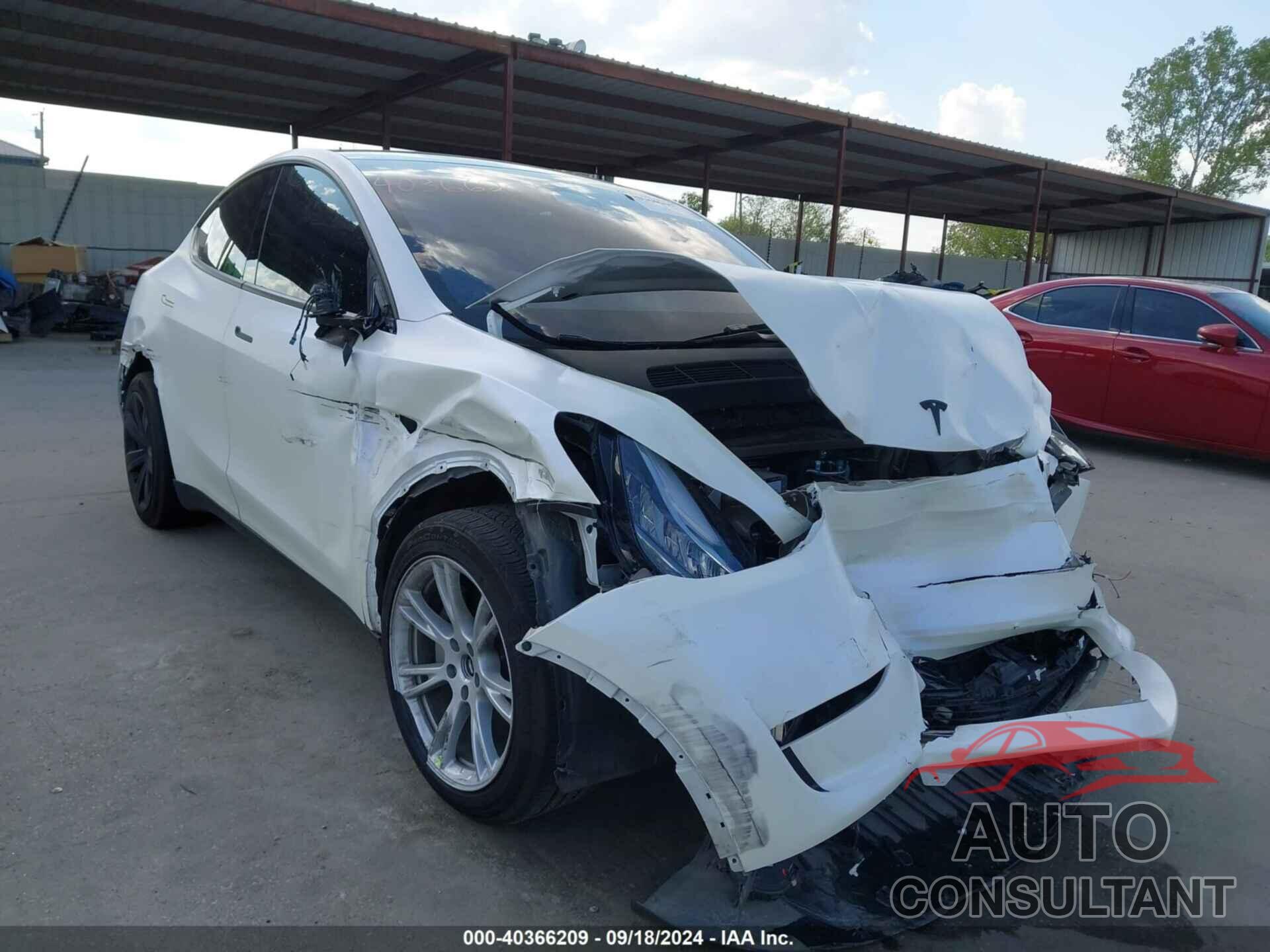 TESLA MODEL Y 2023 - 7SAYGDEE6PA091345