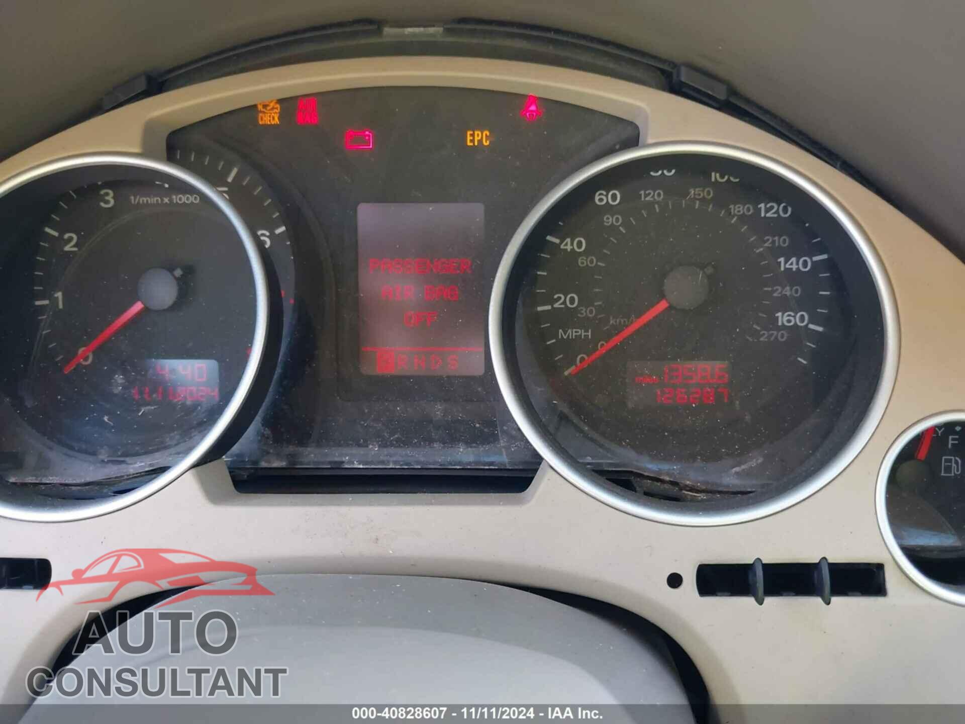AUDI A4 2009 - WAUDF48H49K010319