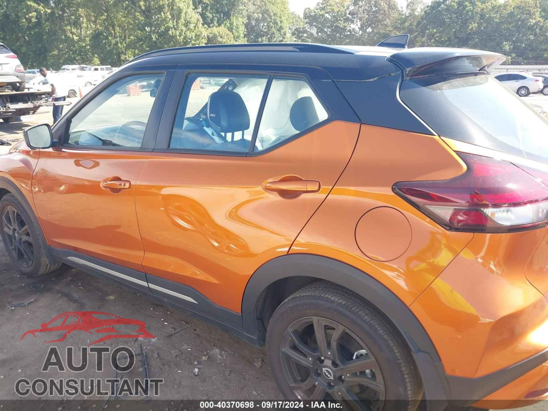 NISSAN KICKS 2023 - 3N1CPPD5EE1490203