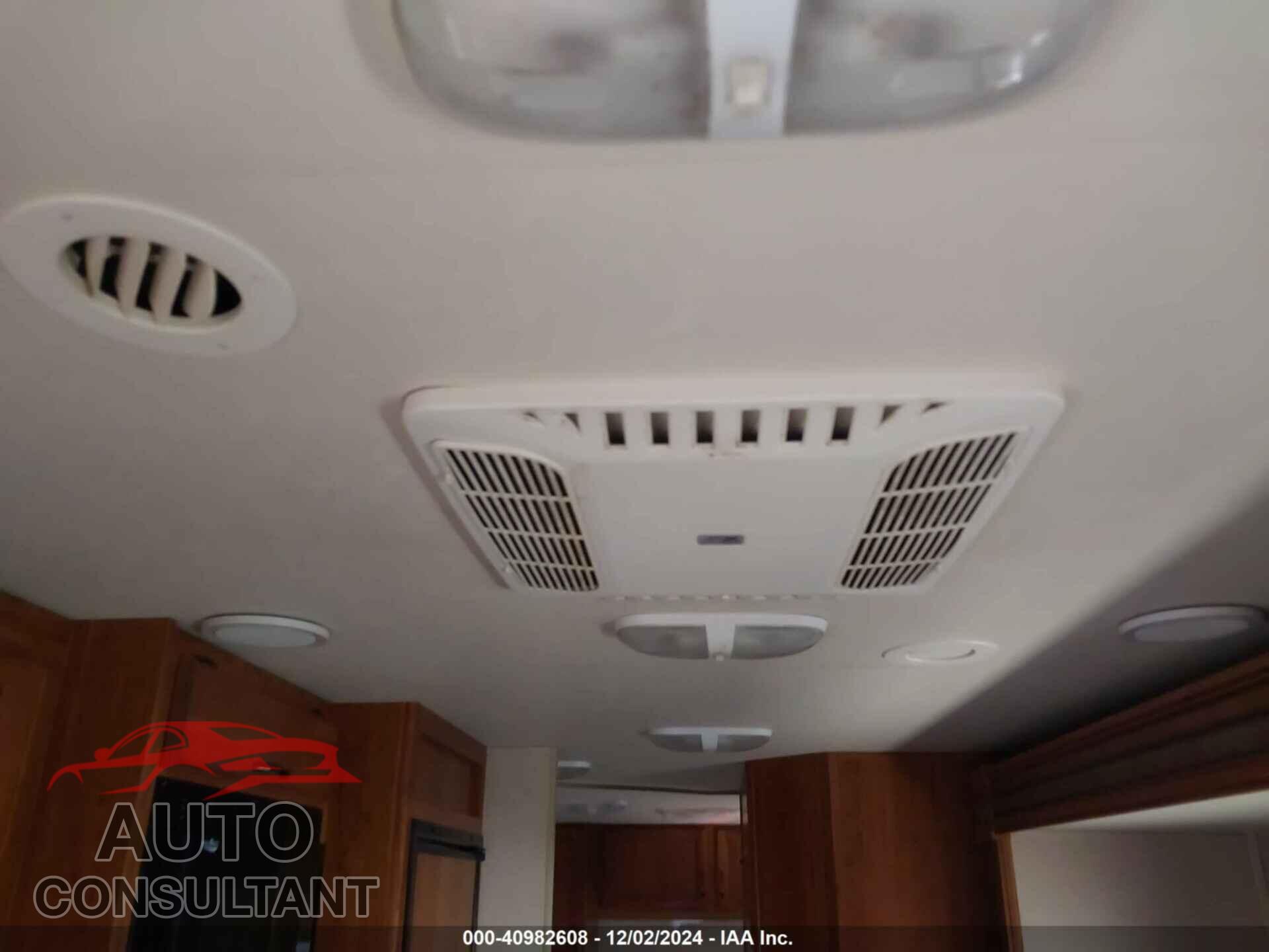 FORD E-450 CUTAWAY 2015 - 1FDXE4FS7FDA33879