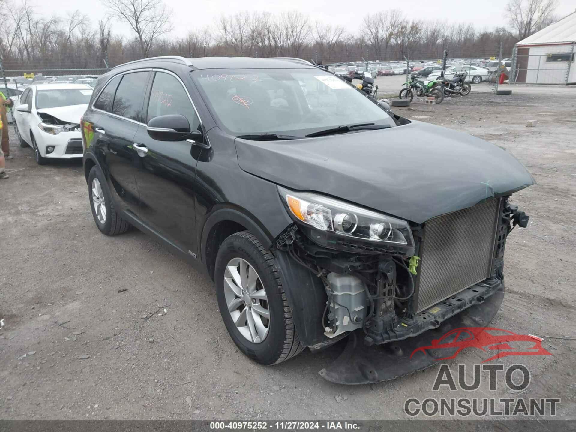 KIA SORENTO 2018 - 5XYPGDA38JG408980