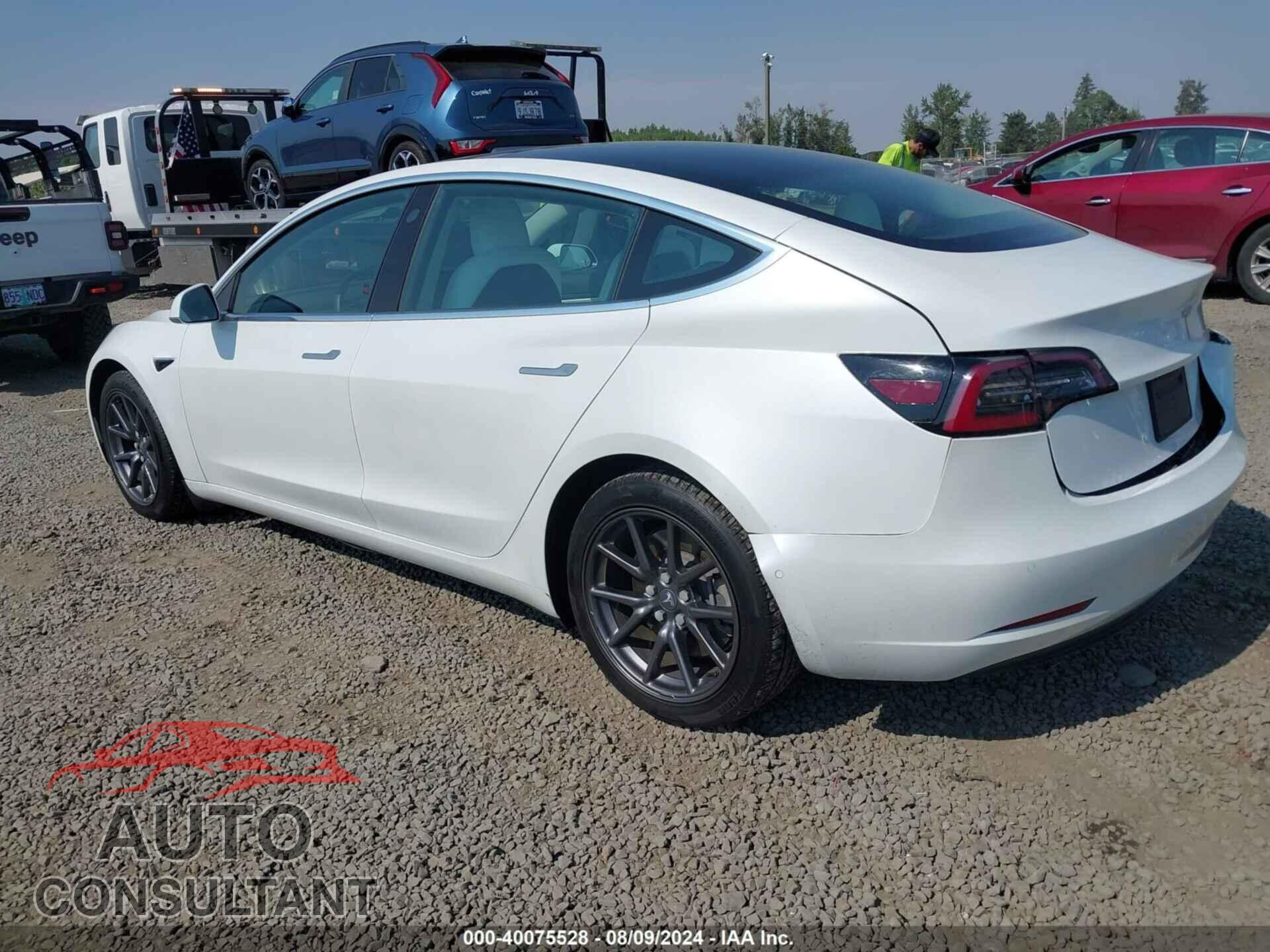TESLA MODEL 3 2020 - 5YJ3E1EA0LF744015