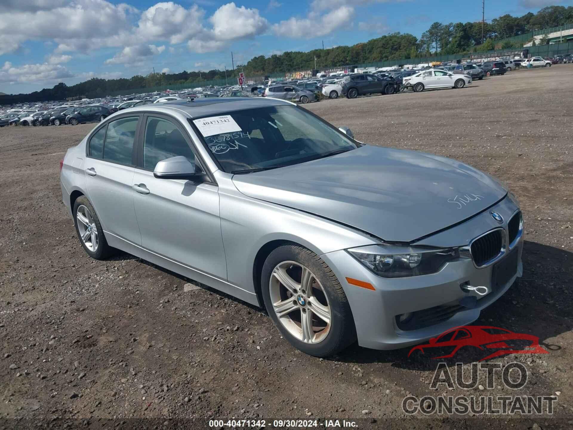 BMW 328I 2013 - WBA3B5G54DNS00178