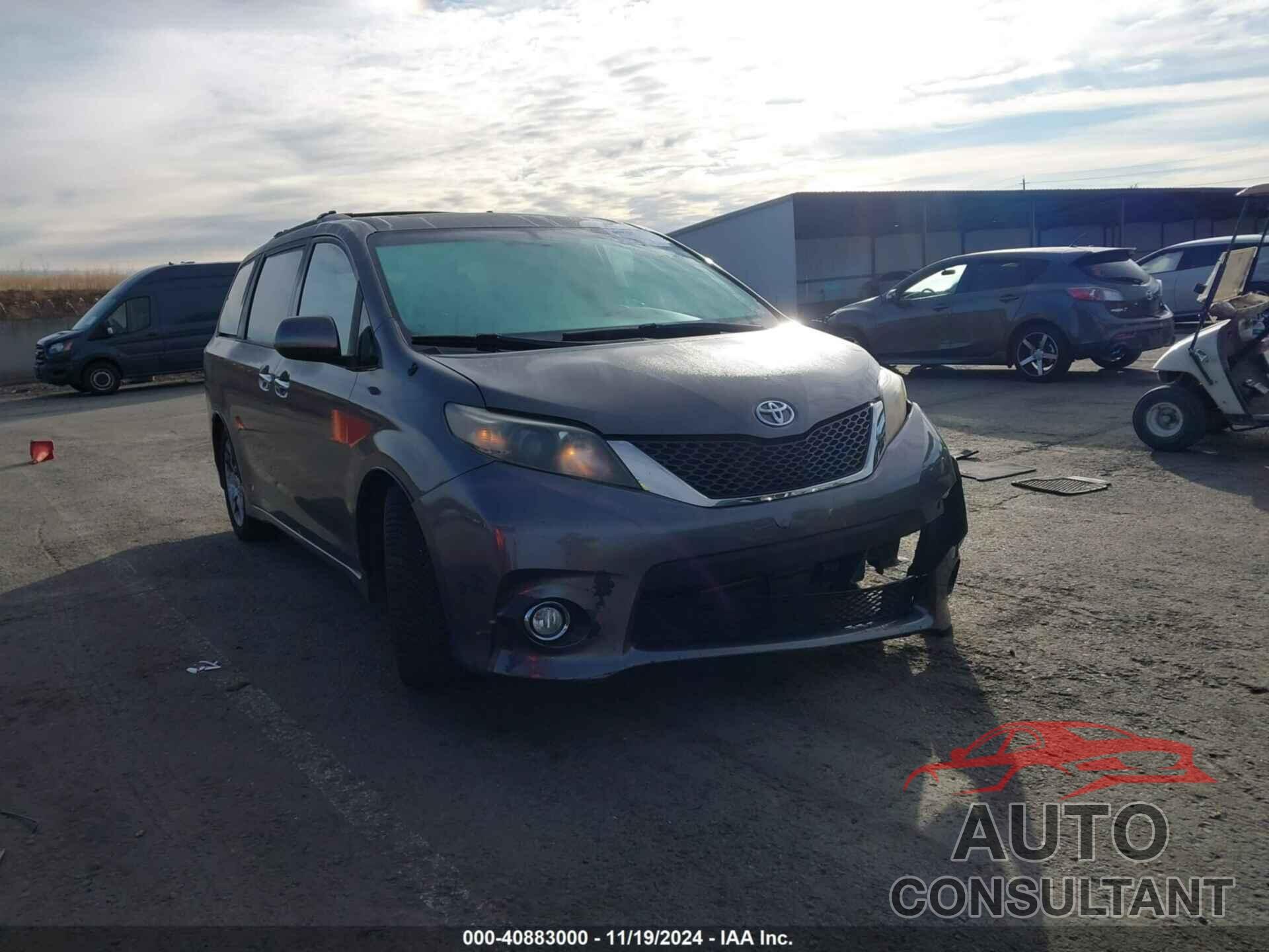 TOYOTA SIENNA 2013 - 5TDXK3DC6DS304158