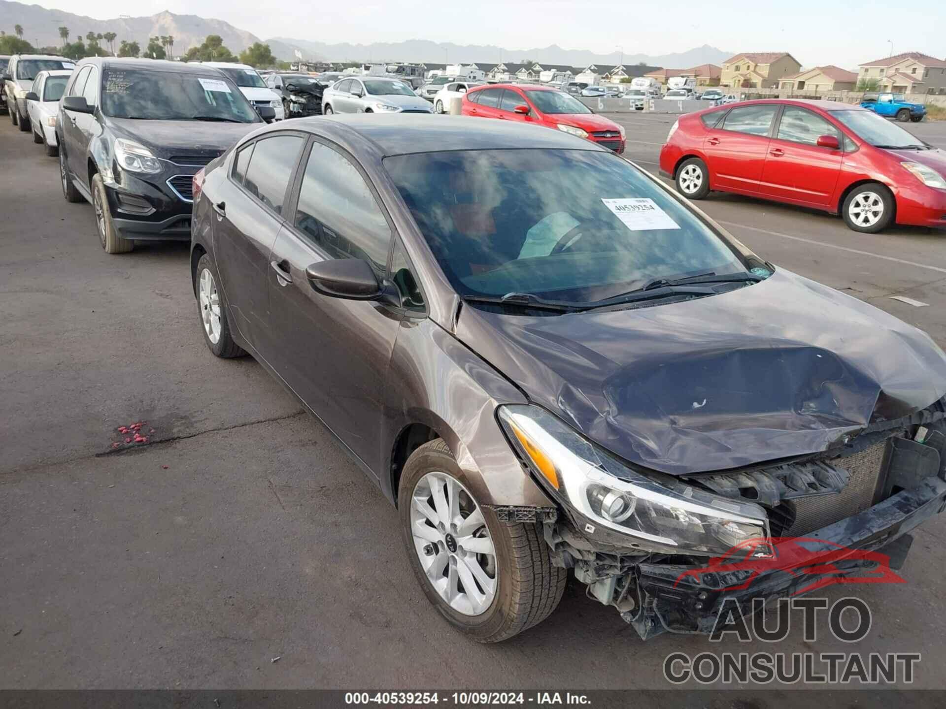 KIA FORTE 2017 - 3KPFL4A77HE117663