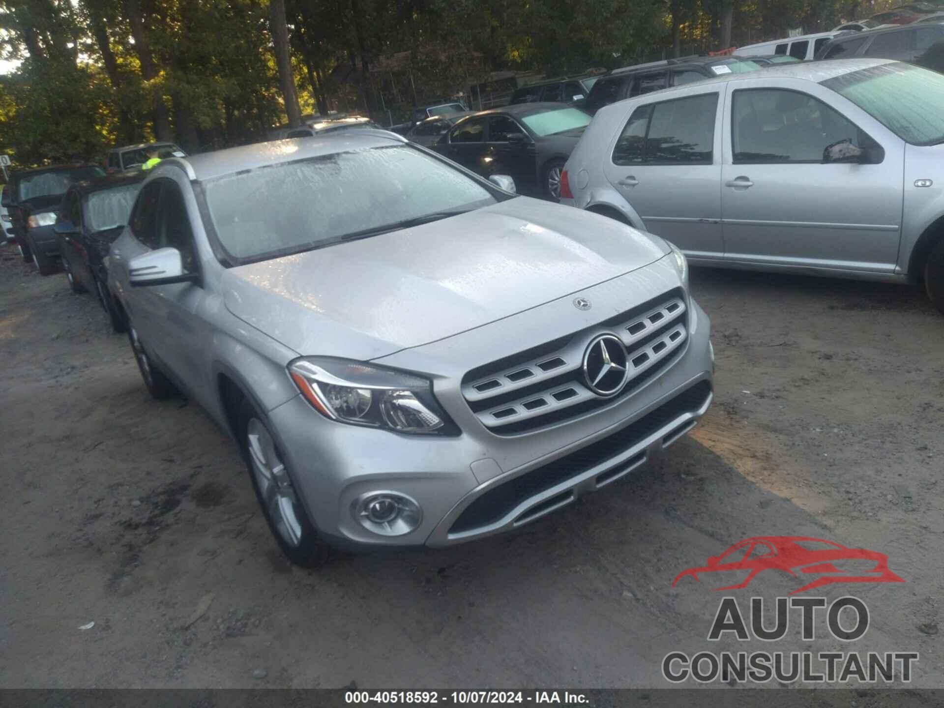 MERCEDES-BENZ GLA 250 2019 - WDCTG4GB6KU017012