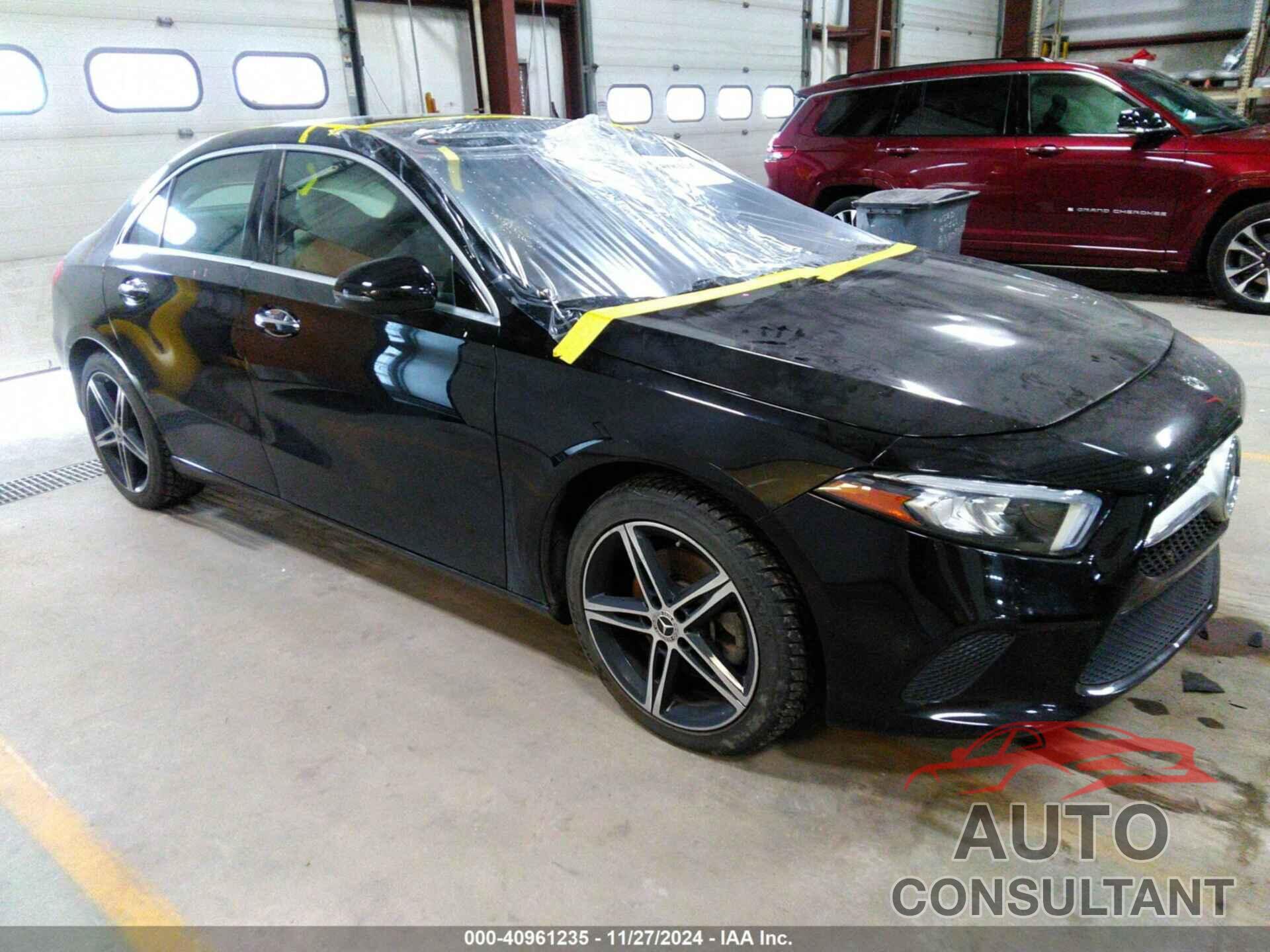 MERCEDES-BENZ A 220 2019 - WDD3G4FB8KW022780