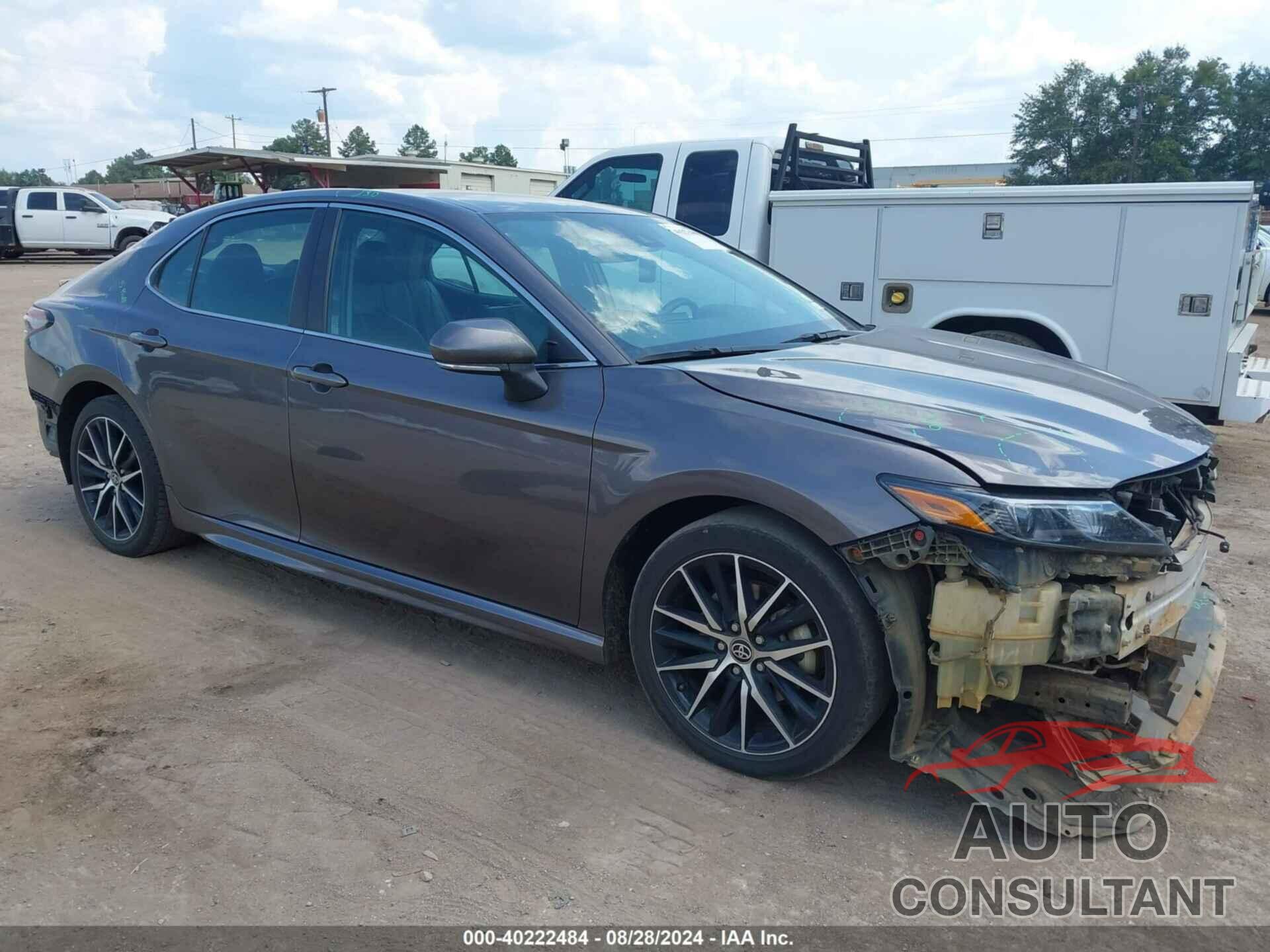 TOYOTA CAMRY 2023 - 4T1G11AK2PU736485