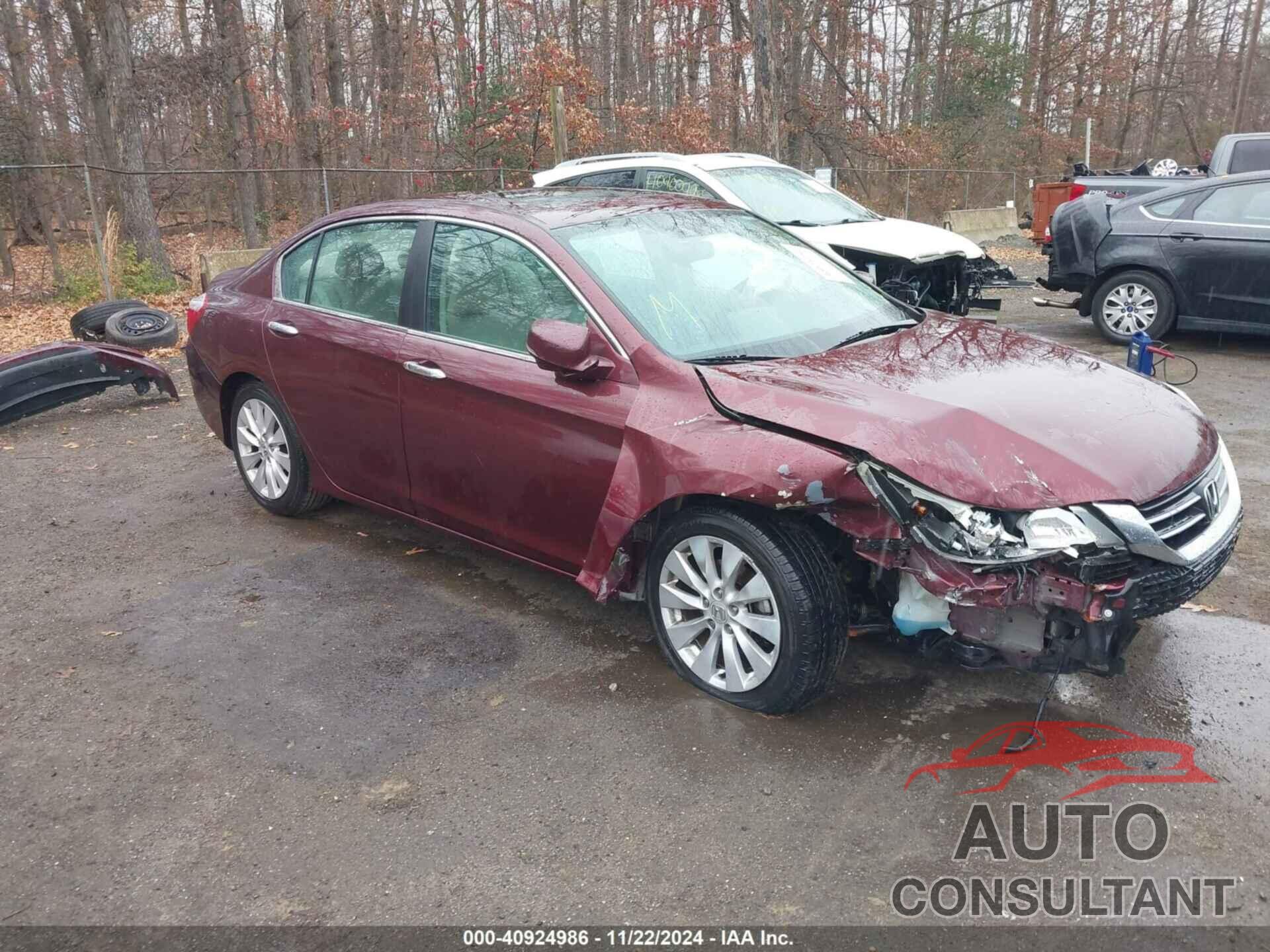 HONDA ACCORD 2015 - 1HGCR2F82FA141300