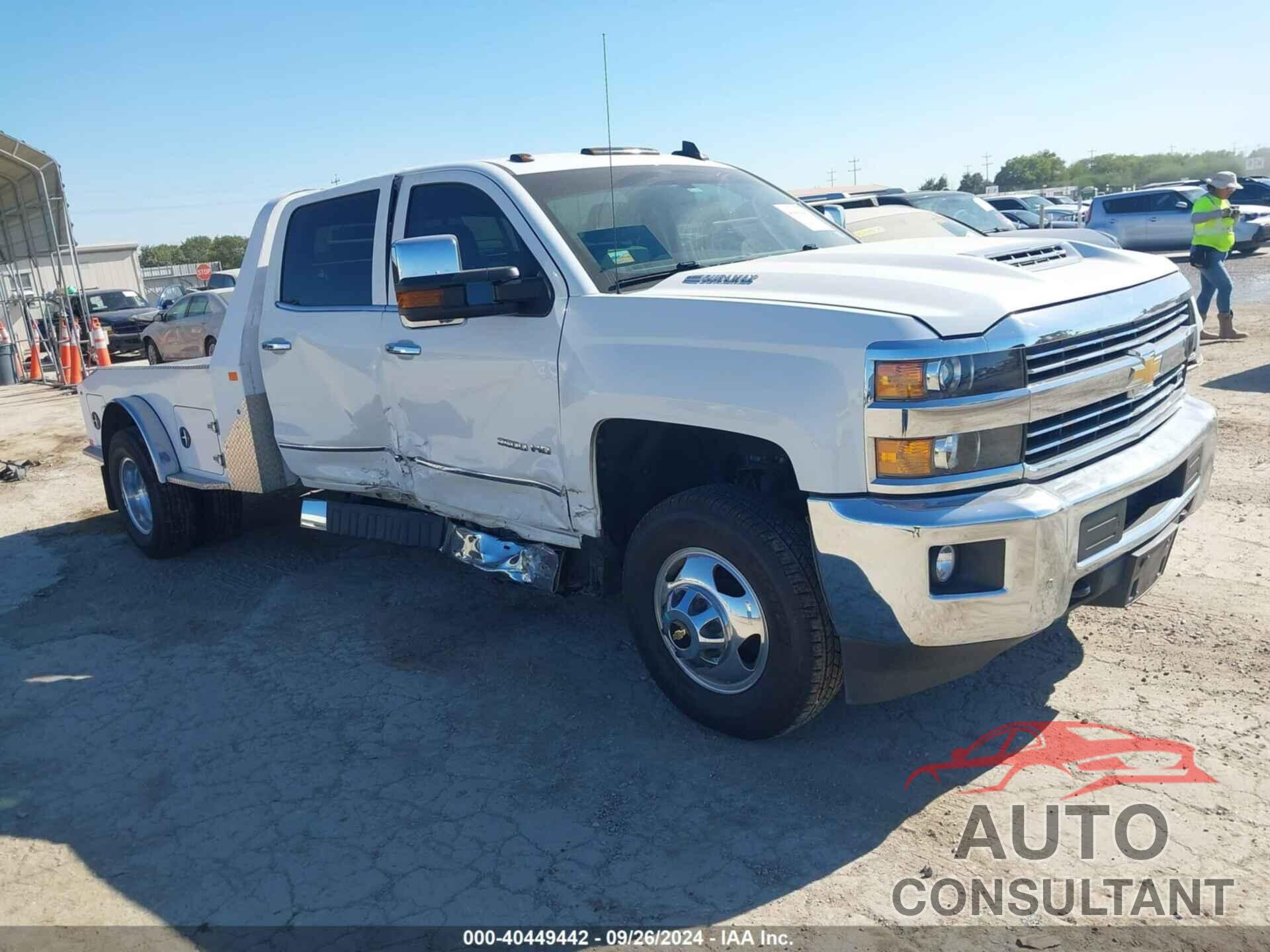 CHEVROLET SILVERADO 3500HD 2018 - 1GC4K0EY3JF139662