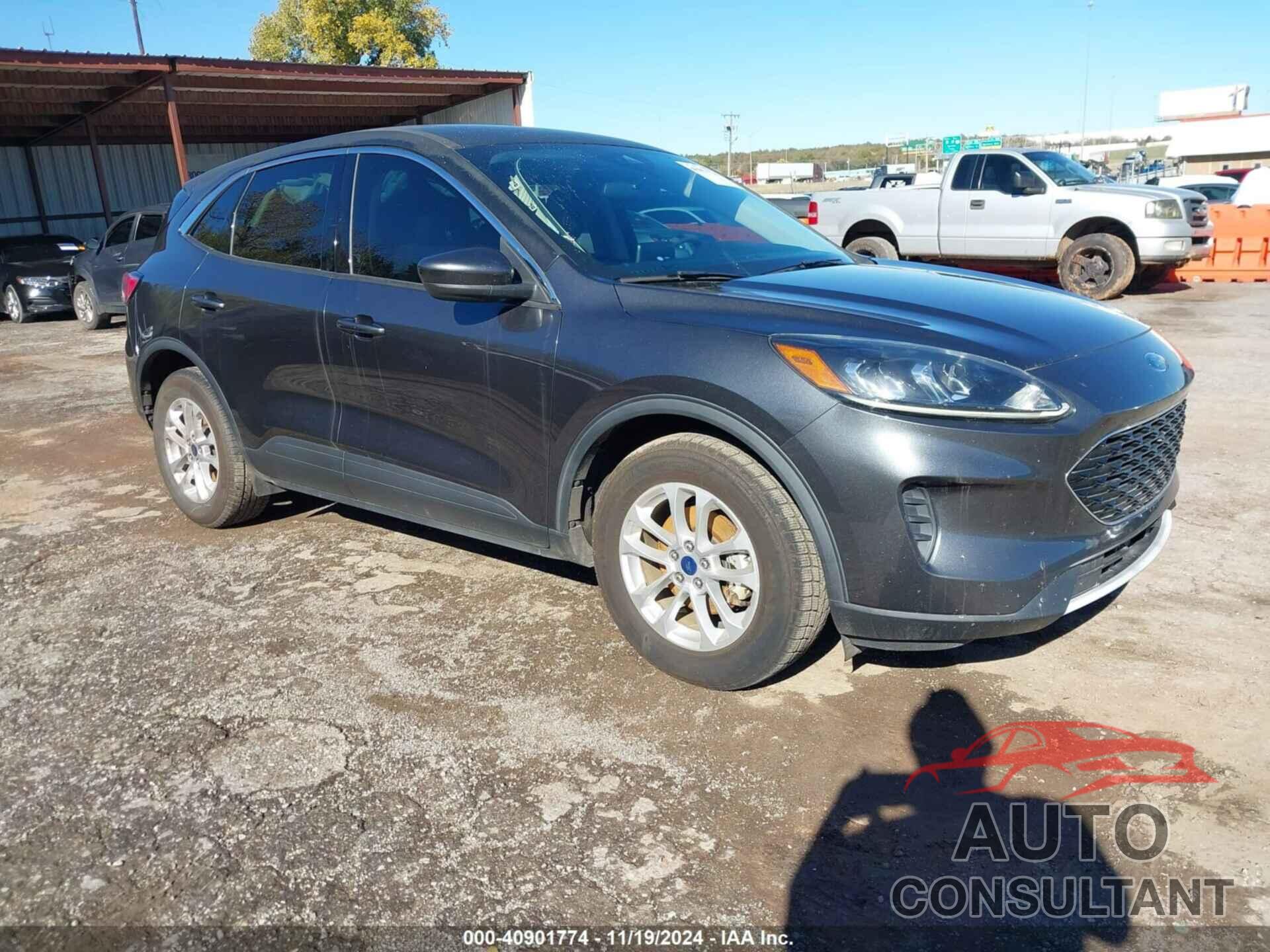 FORD ESCAPE 2020 - 1FMCU0G60LUA31995
