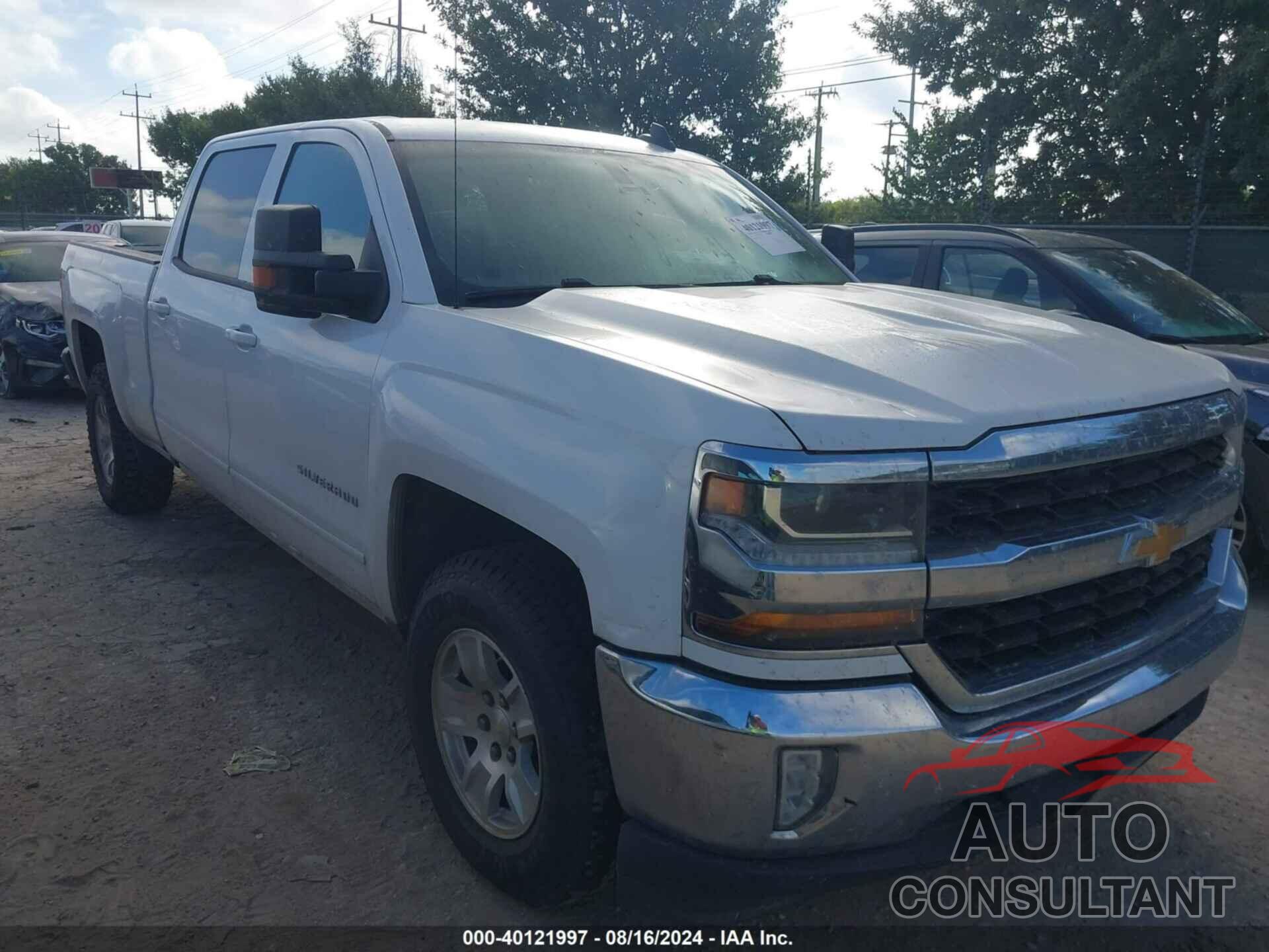 CHEVROLET SILVERADO 2018 - 3GCUKREC1JG305491