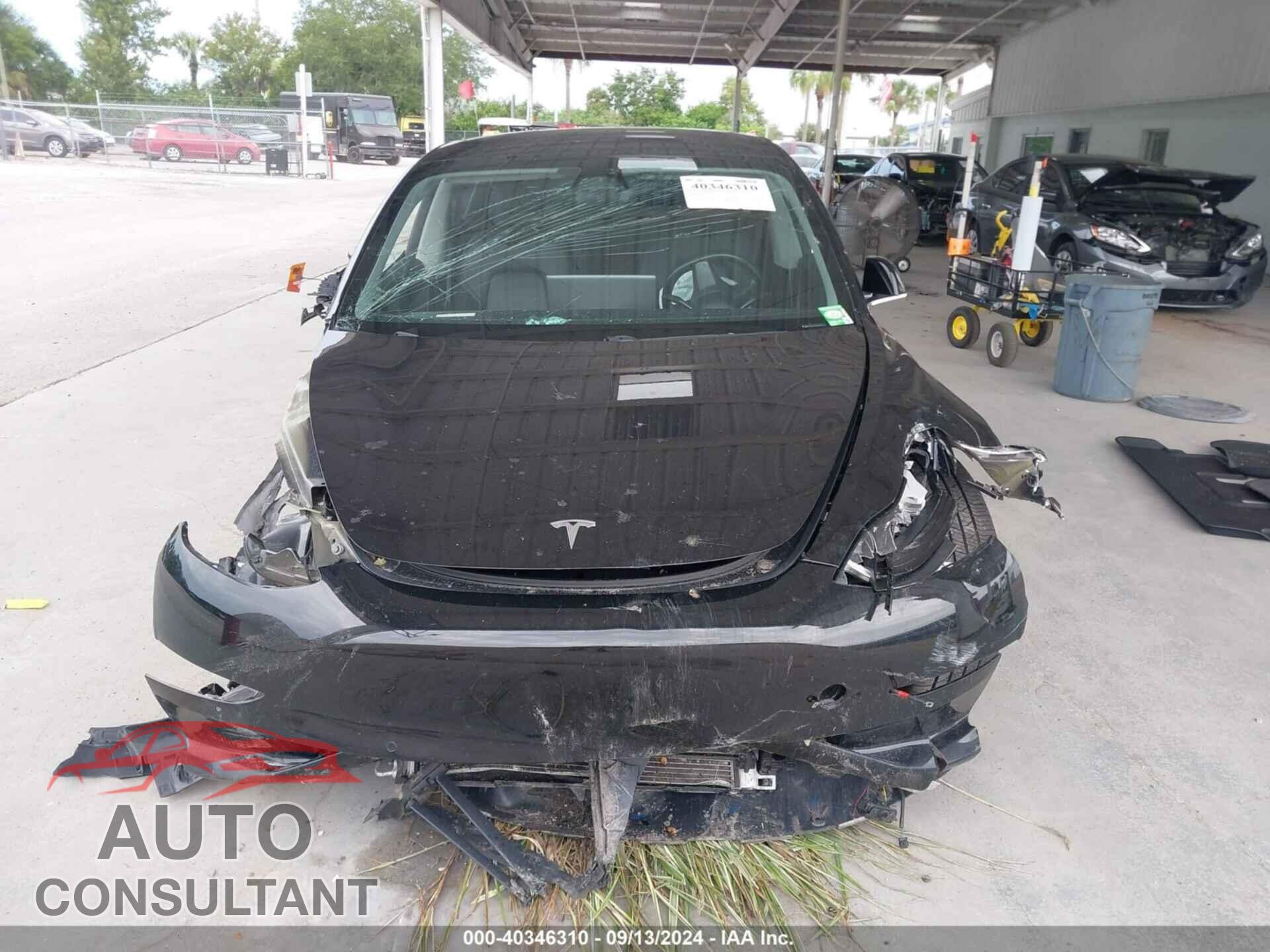 TESLA MODEL 3 2018 - 5YJ3E1EA2JF156677