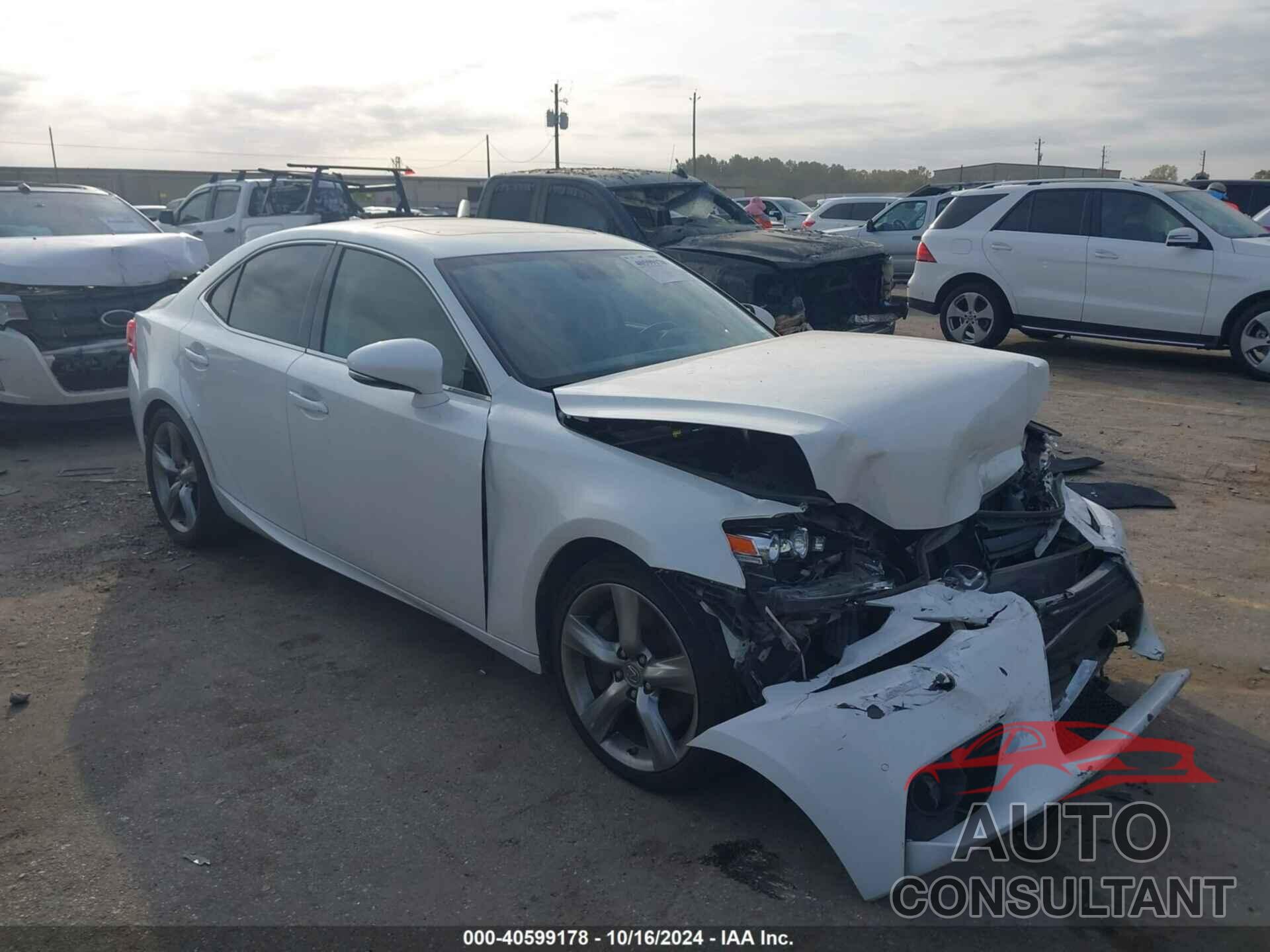 LEXUS IS 350 2014 - JTHBE1D25E5011287